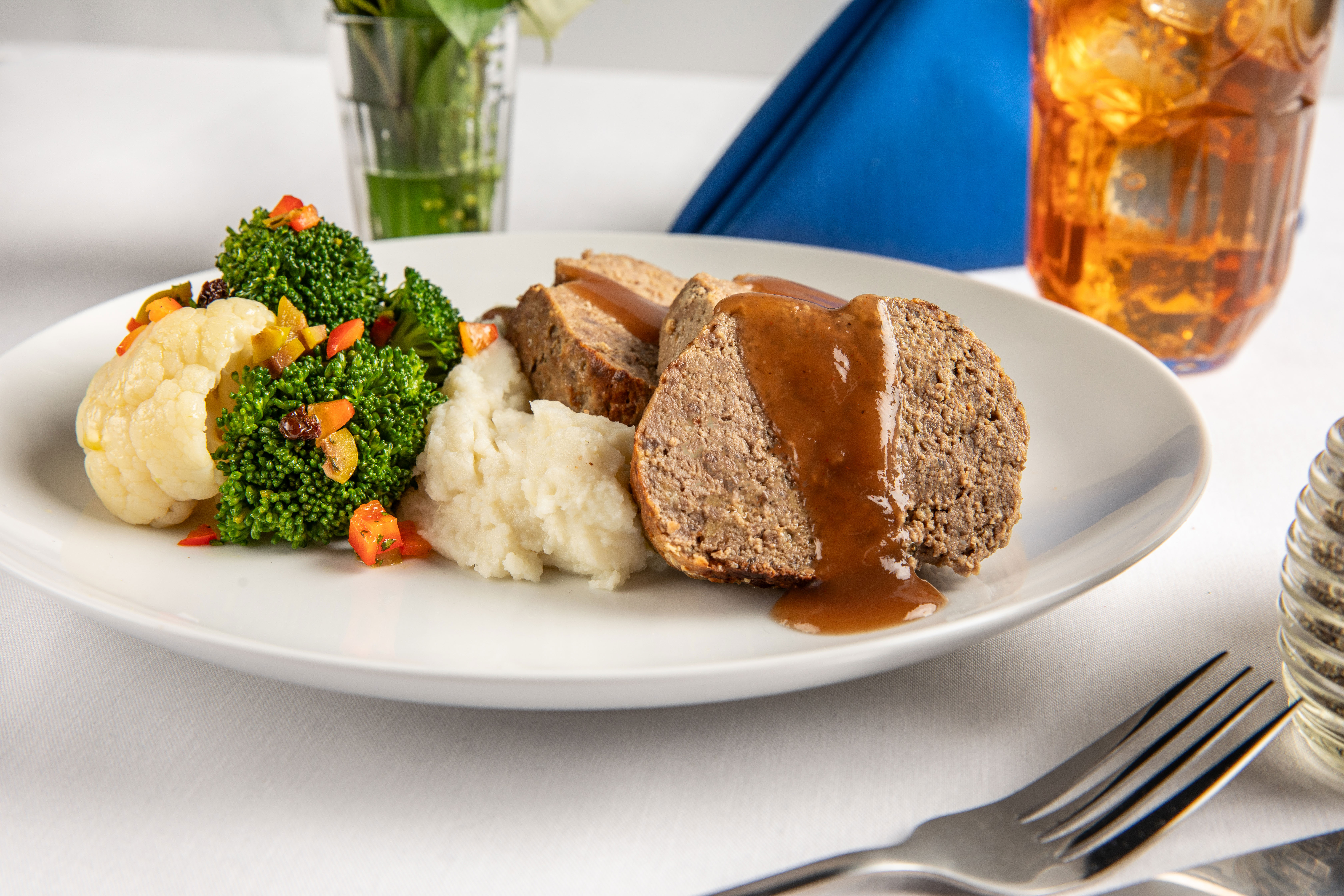 Meat Loaf Dinner With Vegetables
