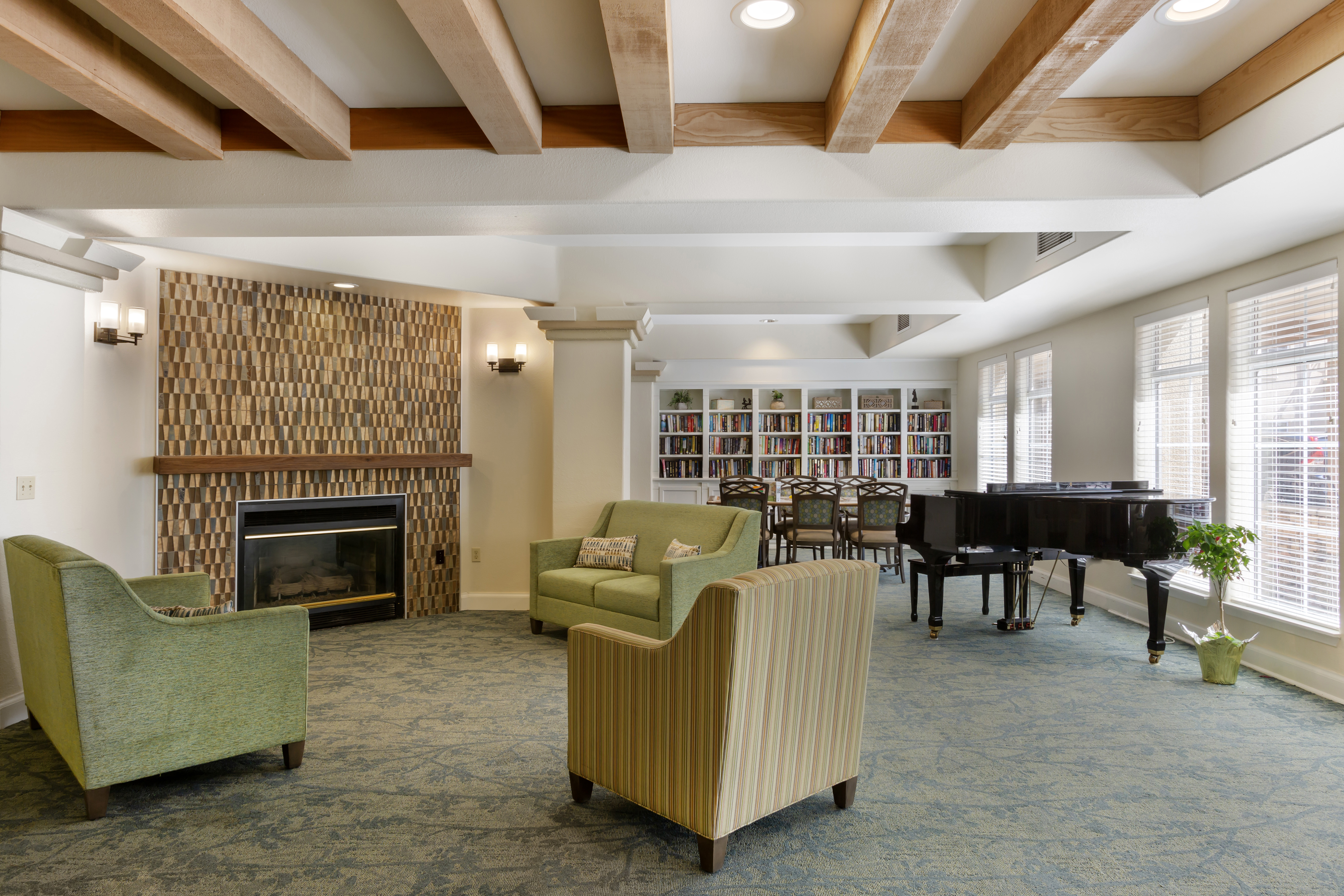 1-apache-junction-lounge