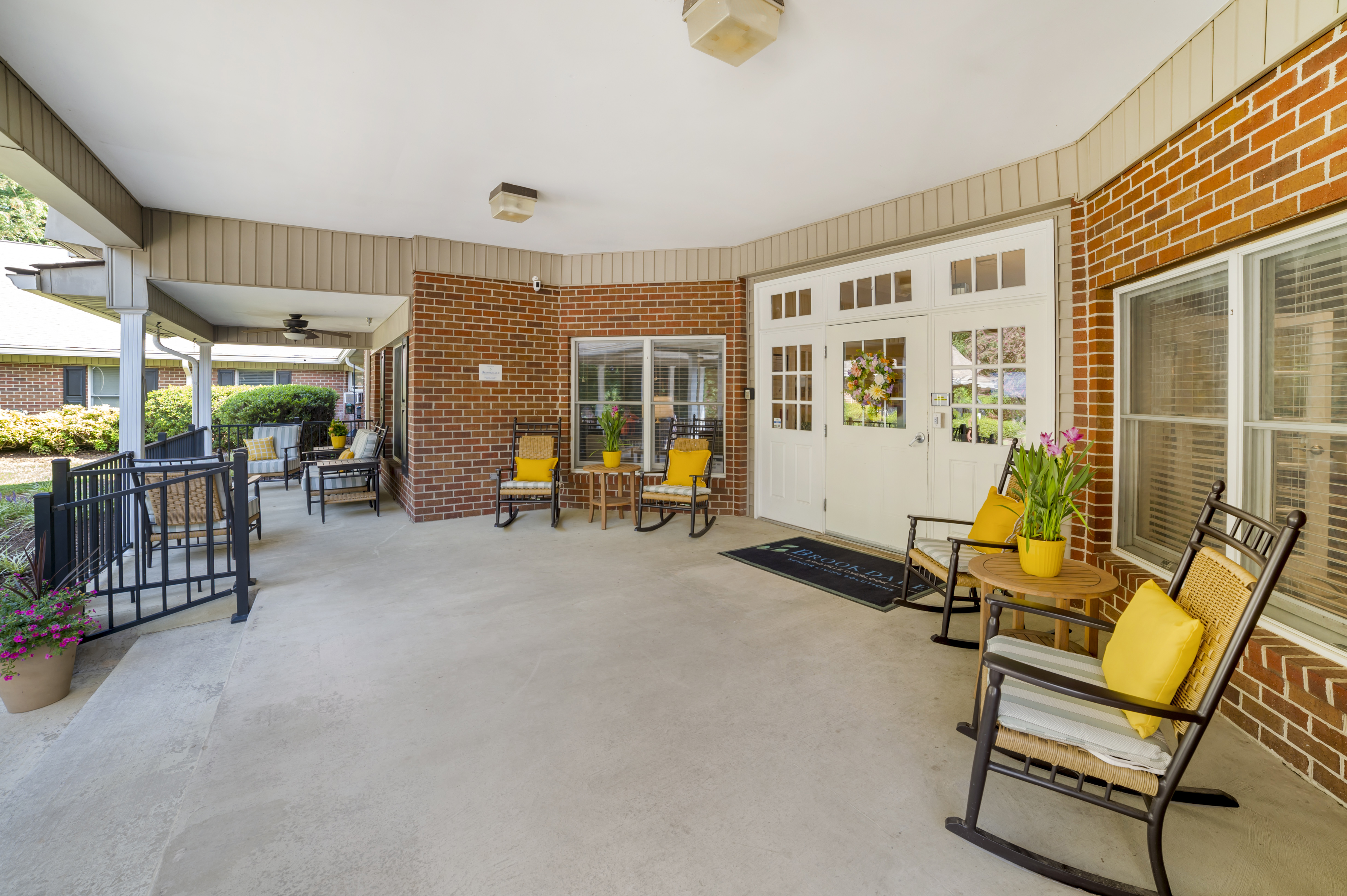 3-asheville-overlook-porch