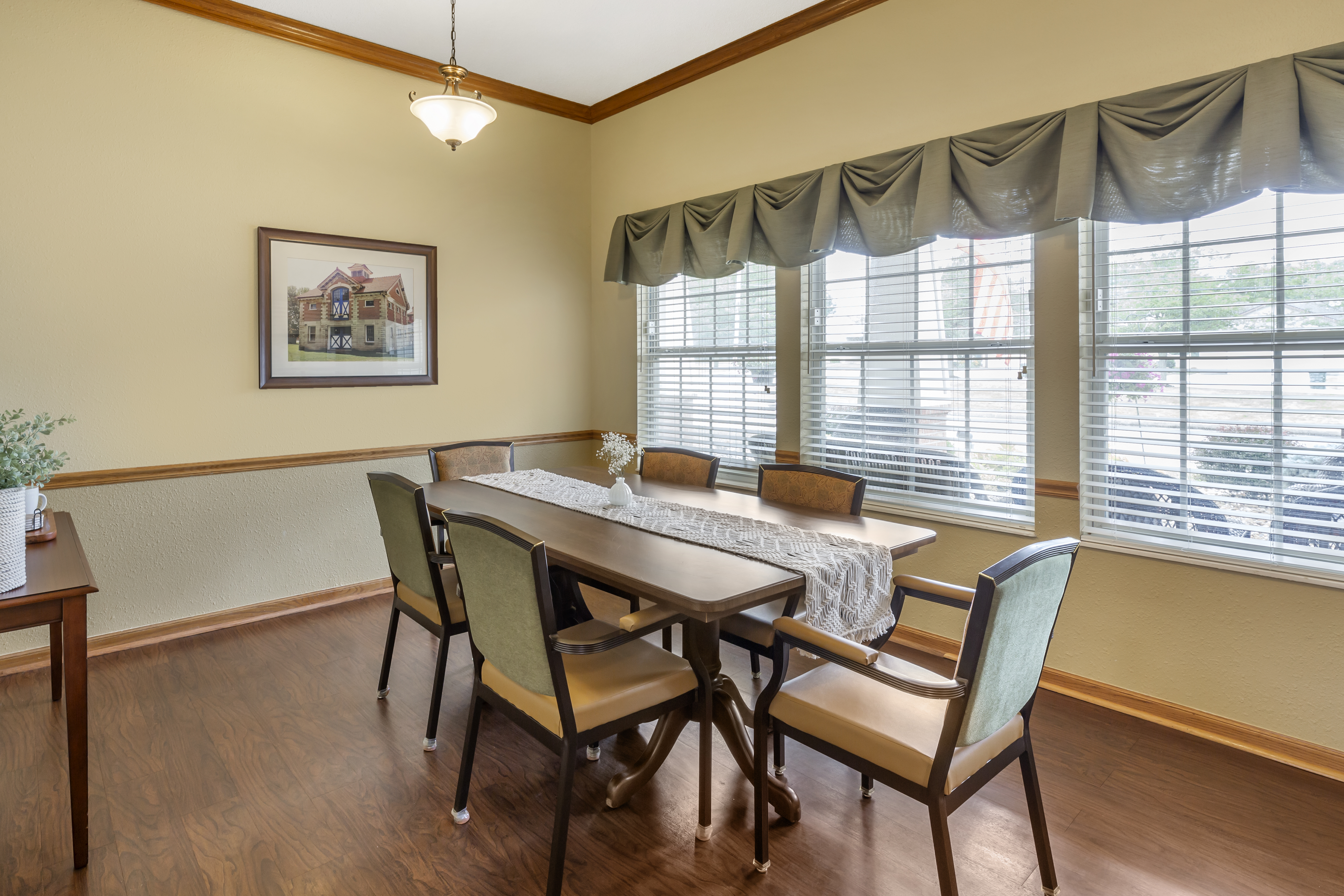 3-barberton-community-private-dining