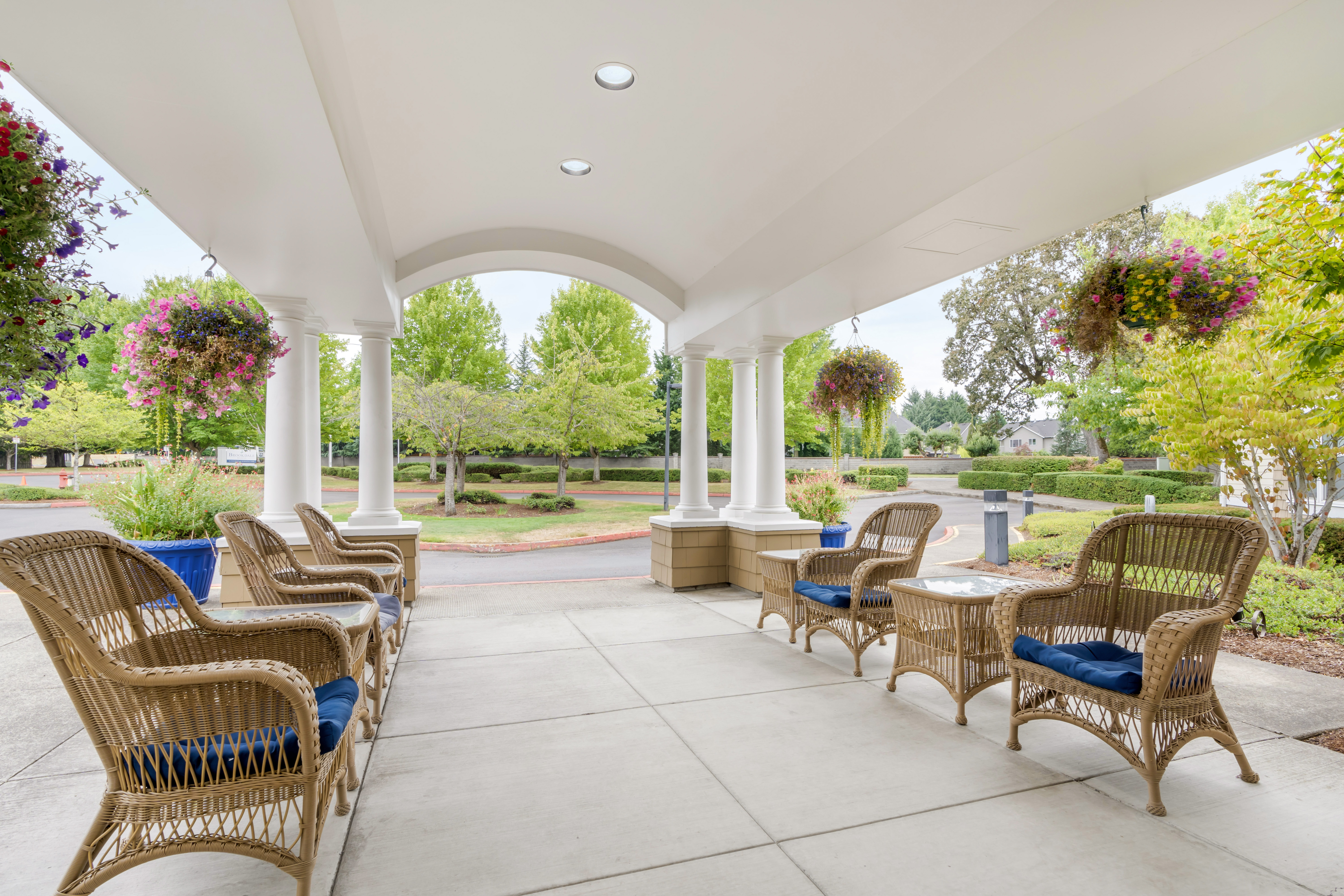 1-beaverton-front-porch