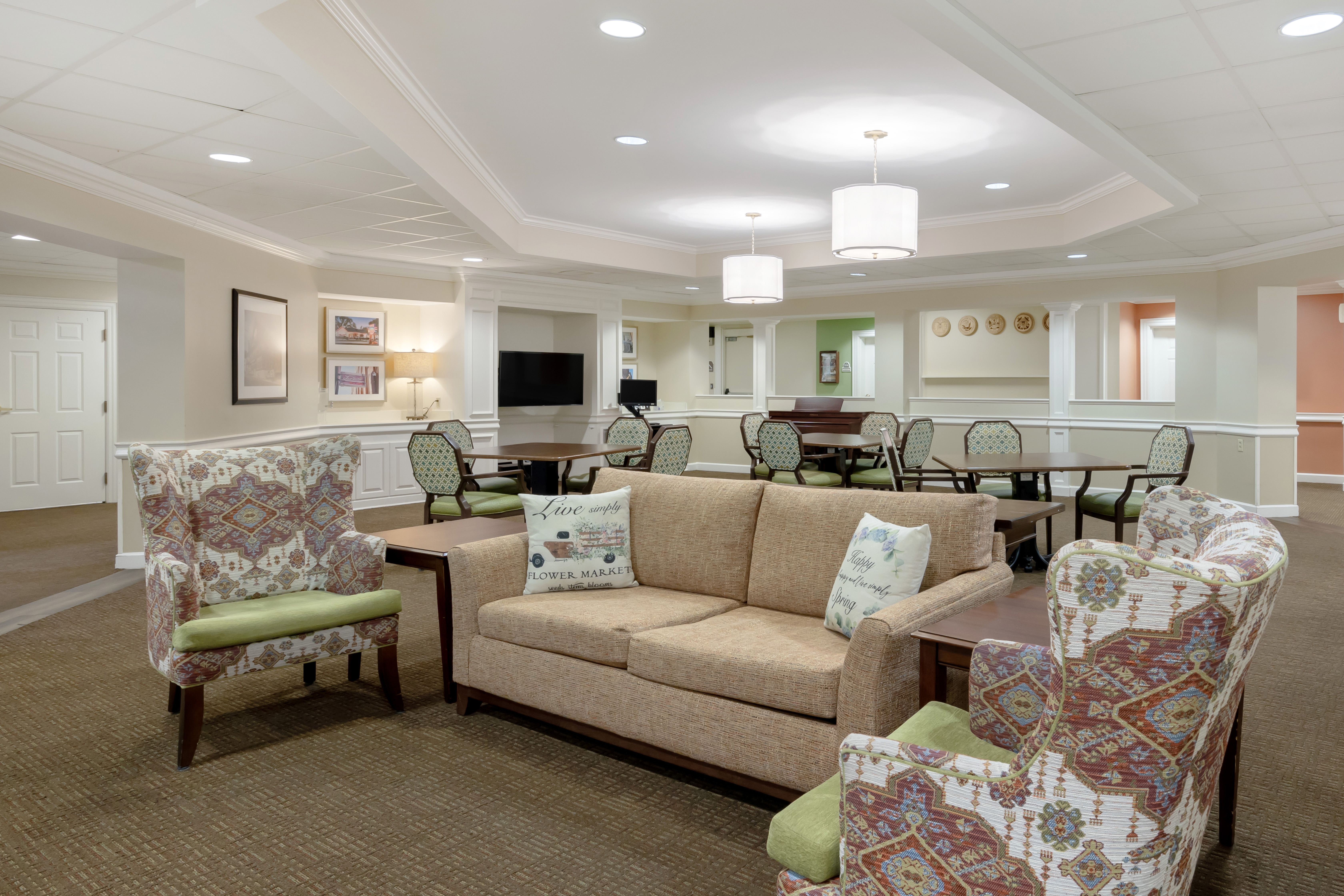 belle-meade-community-living-room