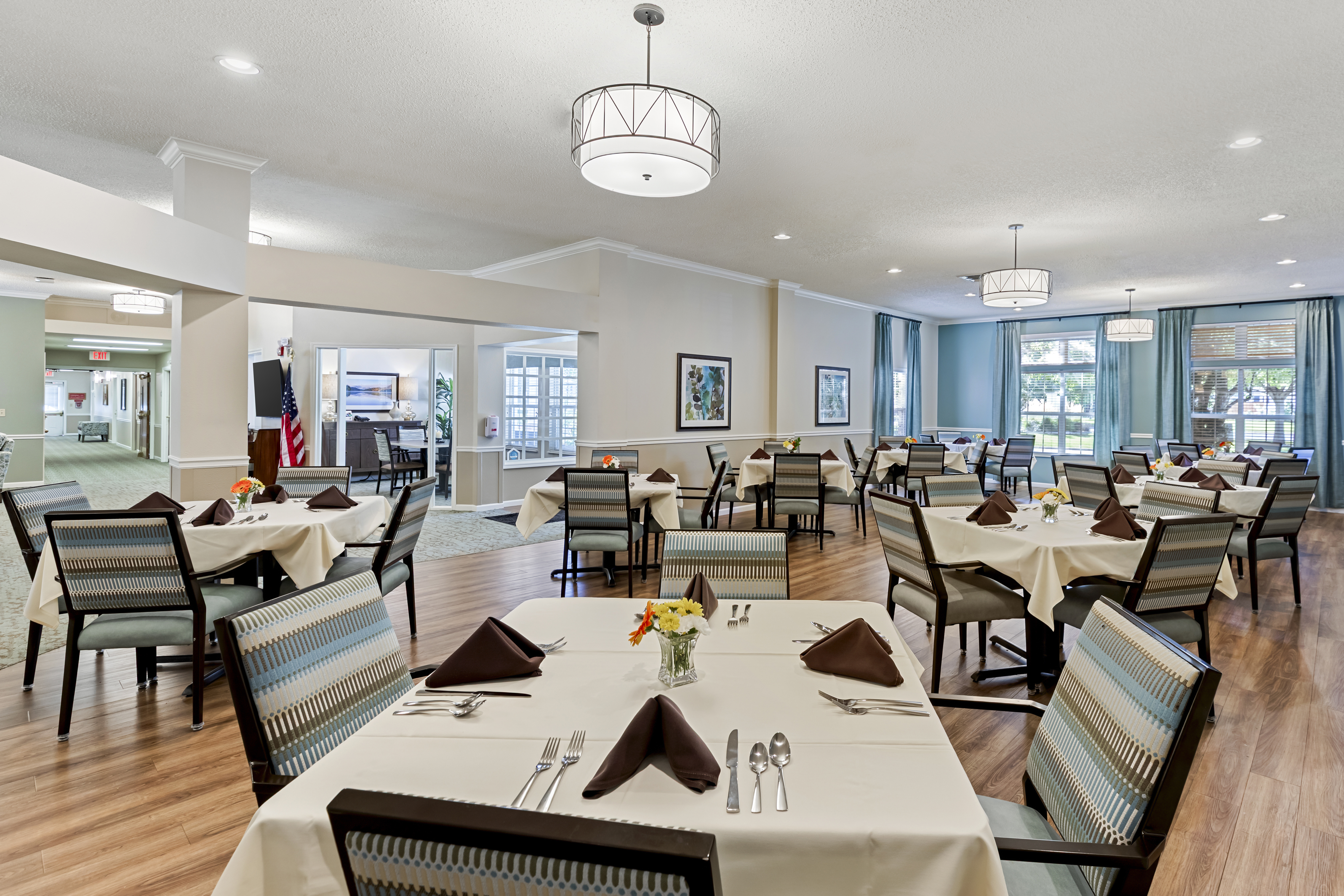 brighton-co-dining-room