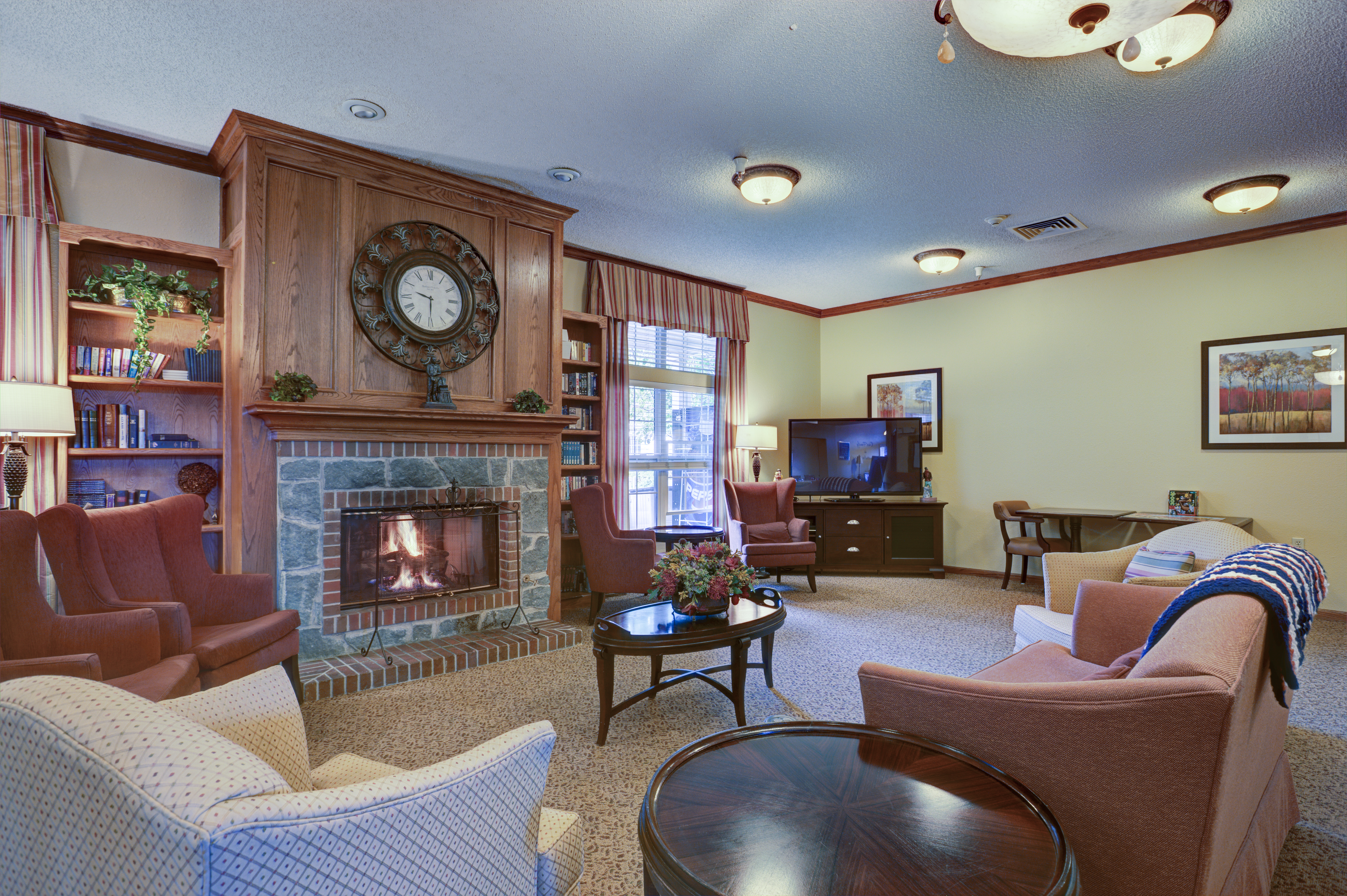 1-broadmoor-community-living-room