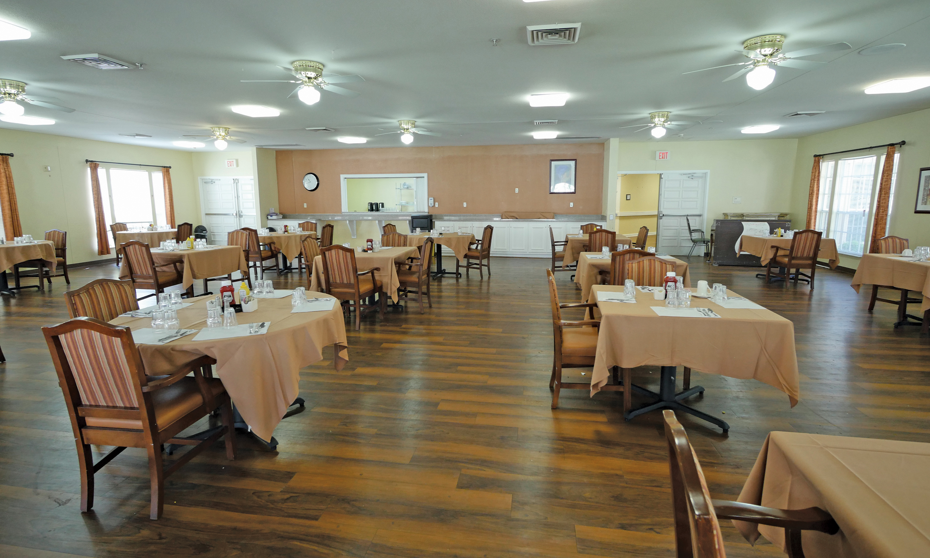 1-central-chandler-dining-room