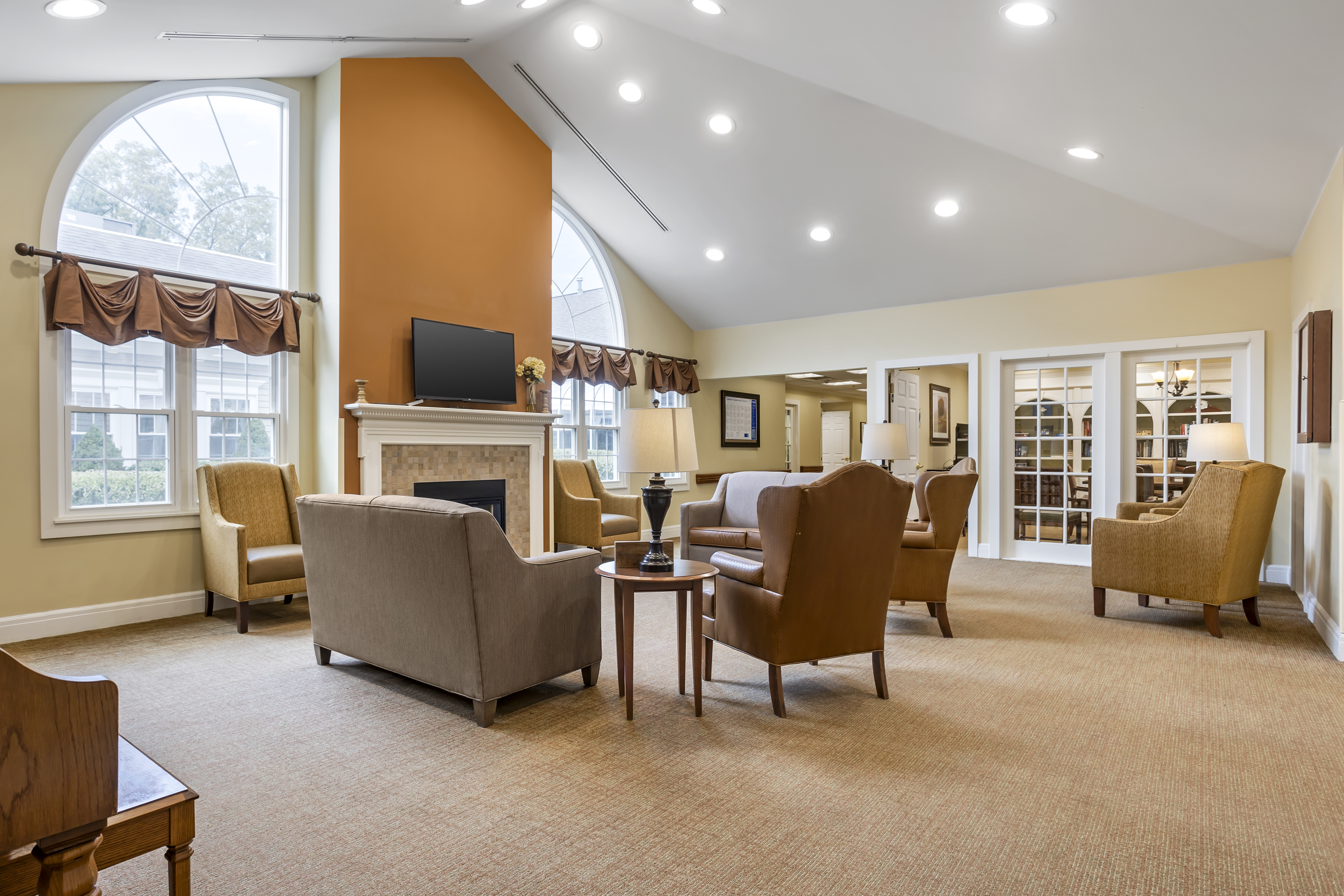 1-delta-al-community-living-room