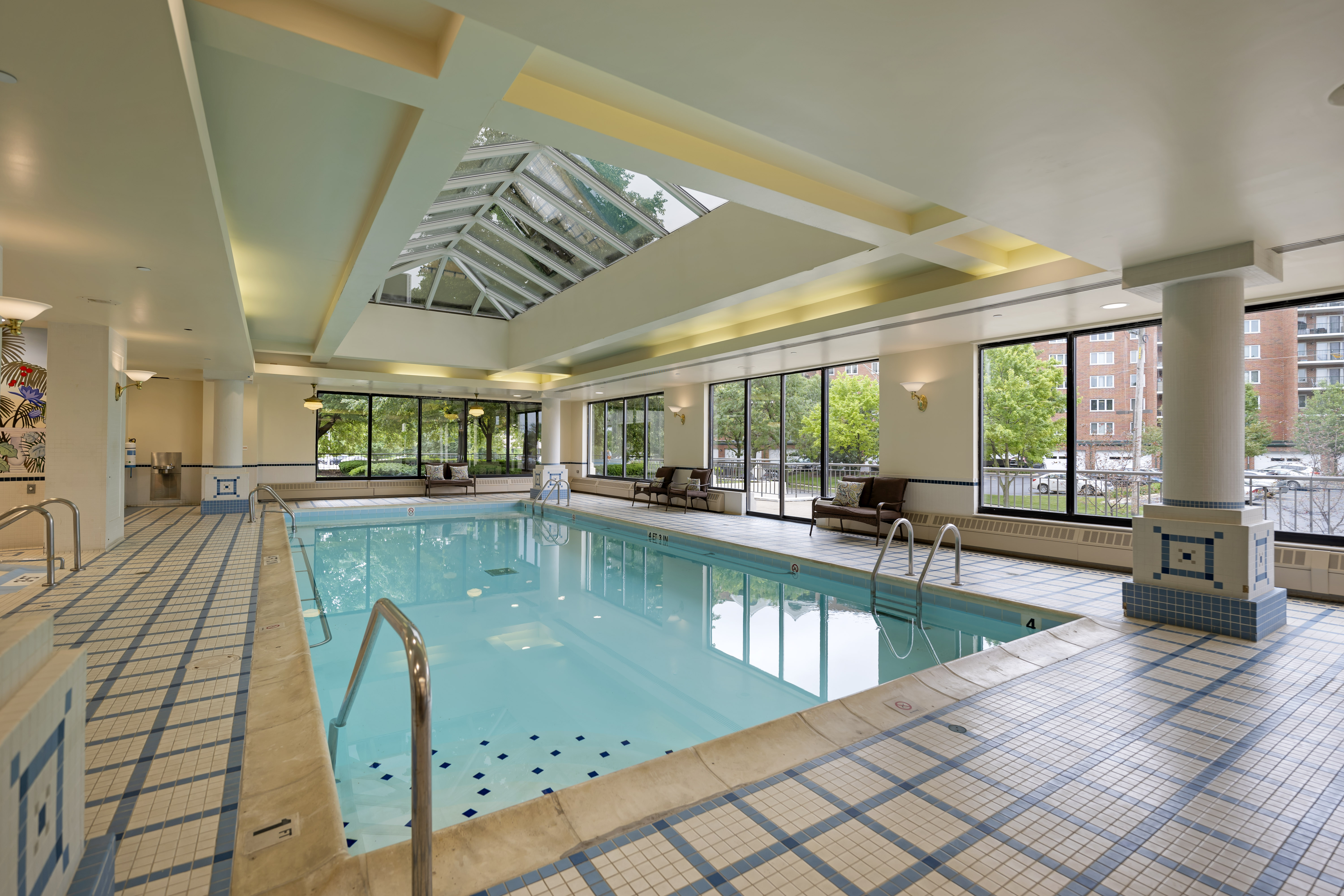 3-des-plaines-pool