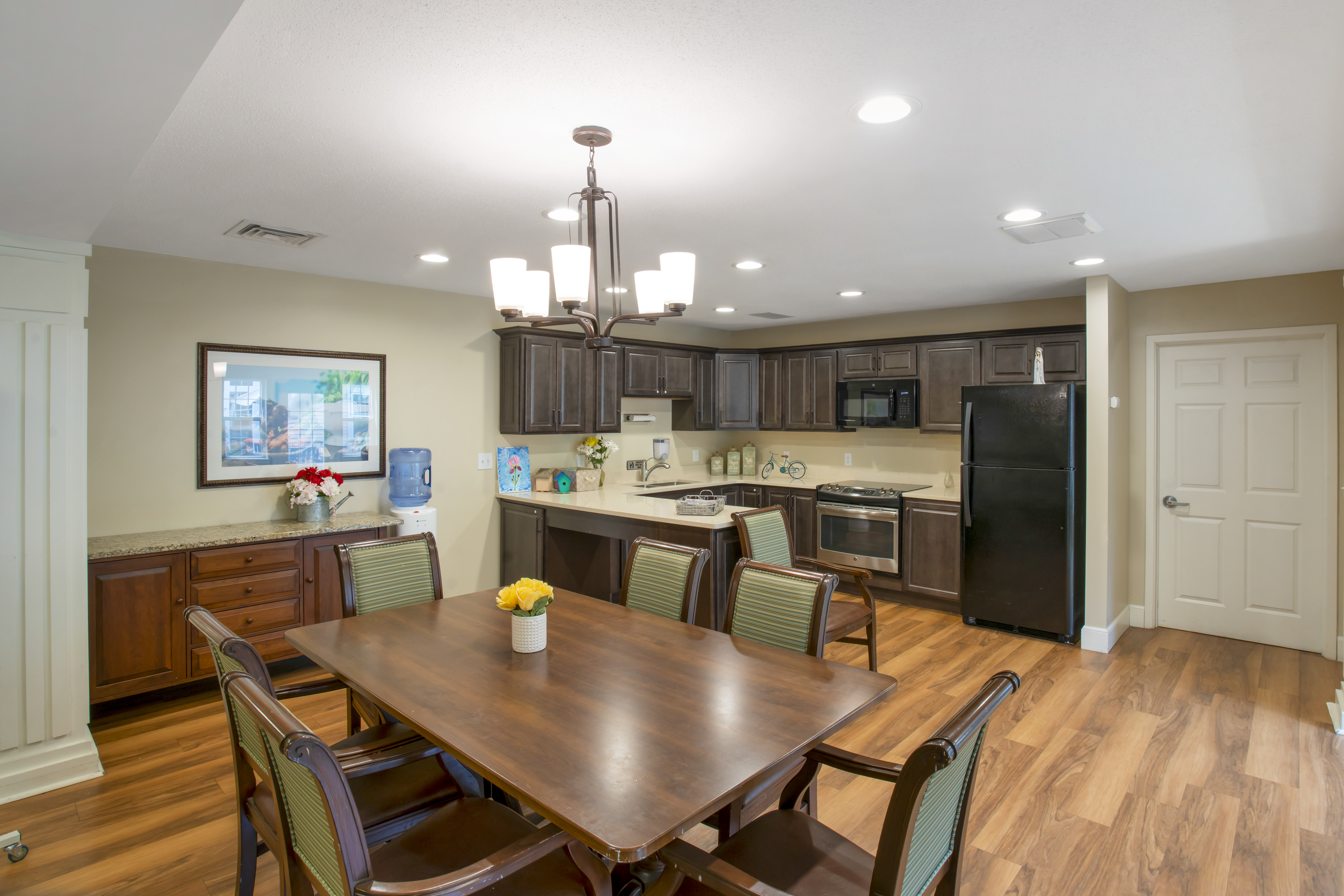 3-east-niskayuna-common-area