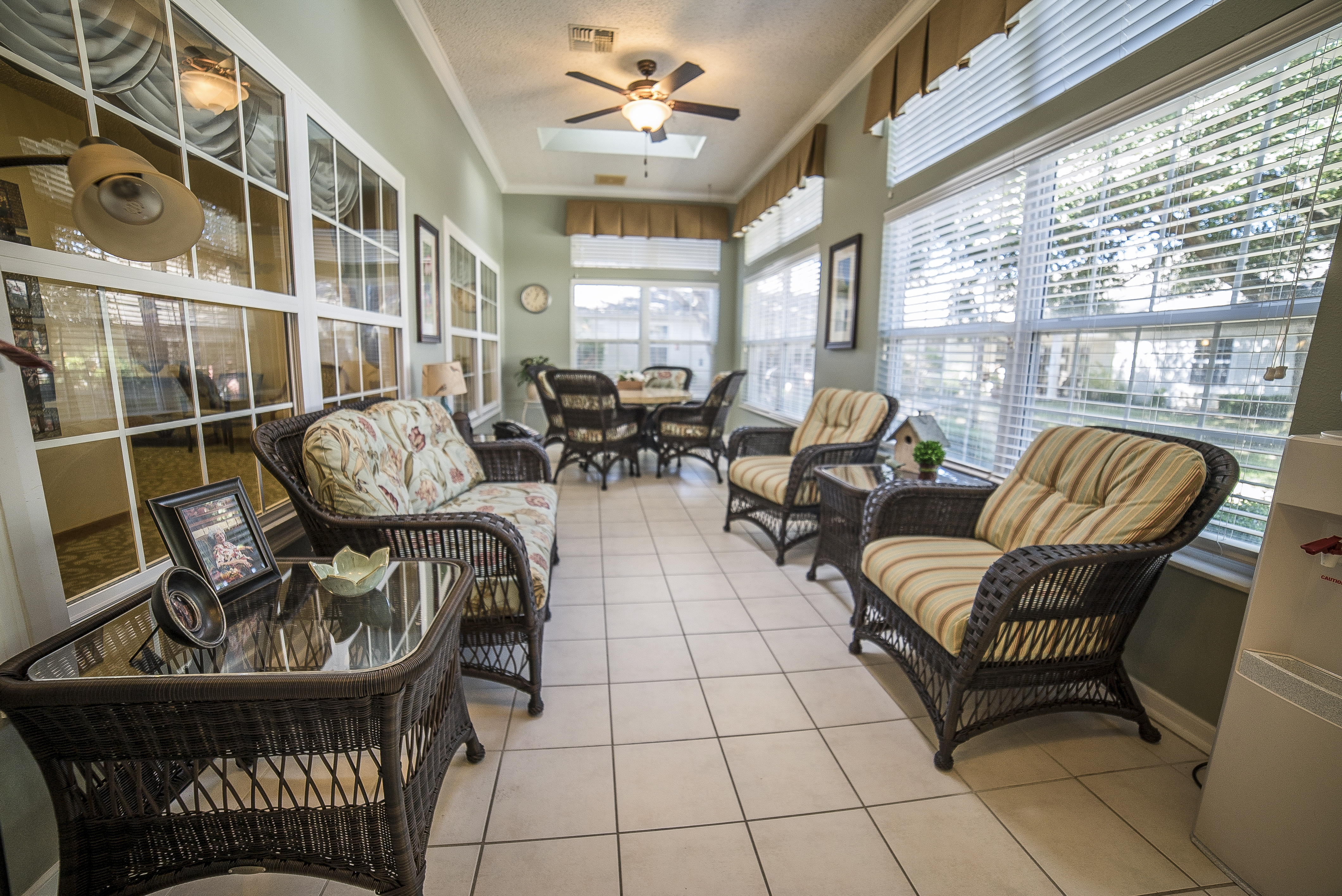 3-ennis-indoor-patio