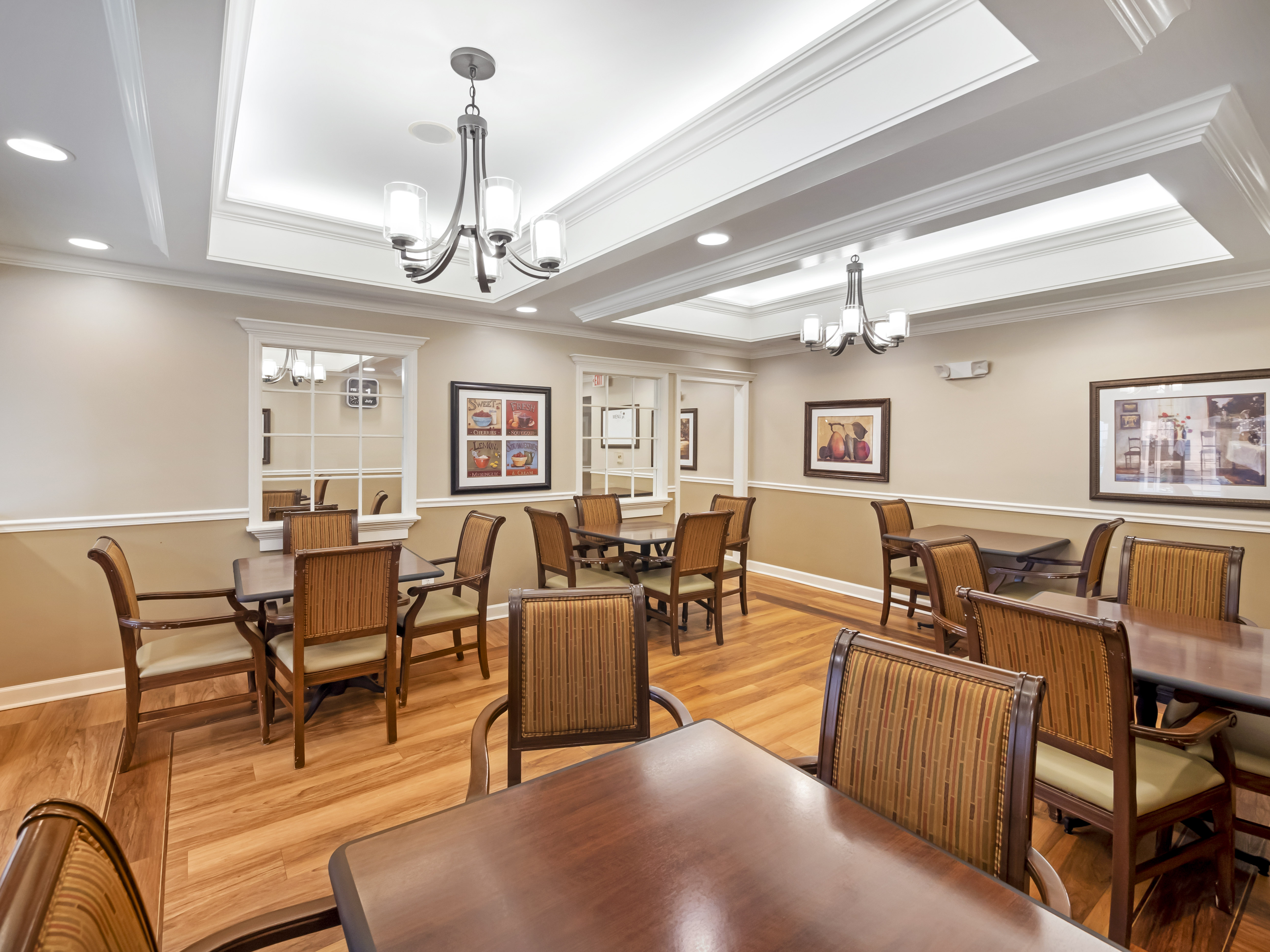 3-farmington-hills-north-dining-room