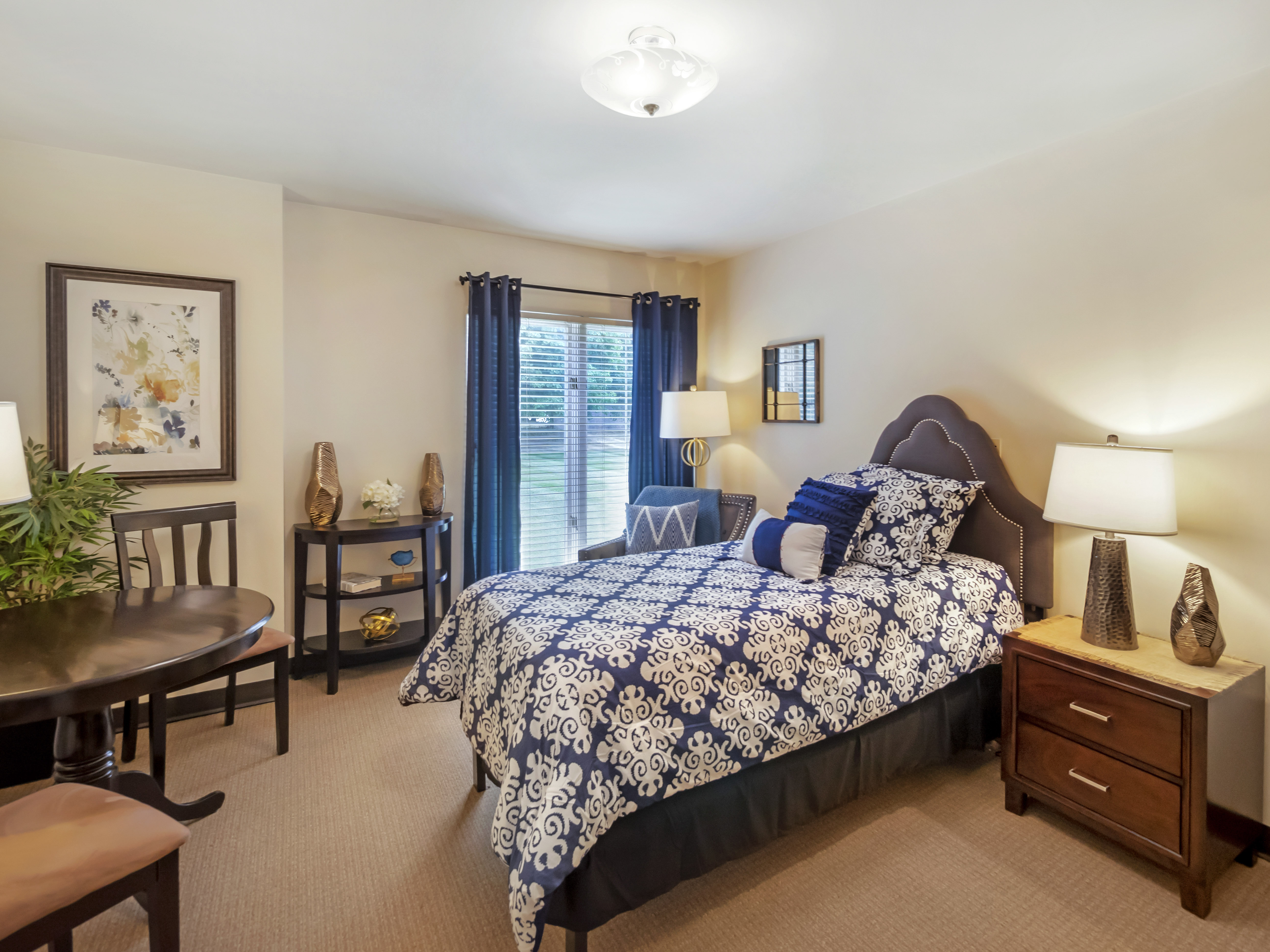 farmington-hills-north-apartment-bedroom