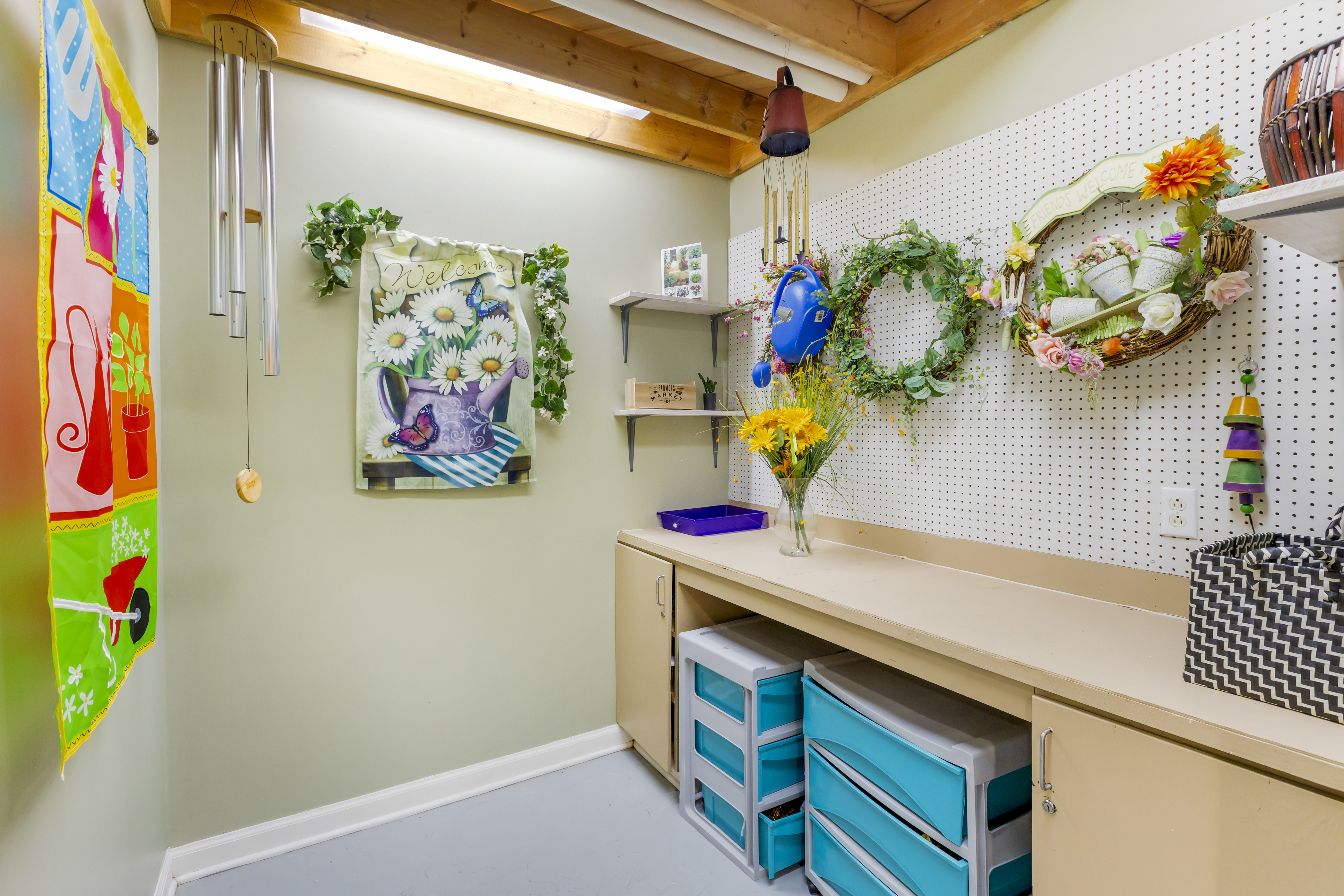 3-fayetteville-craft-room
