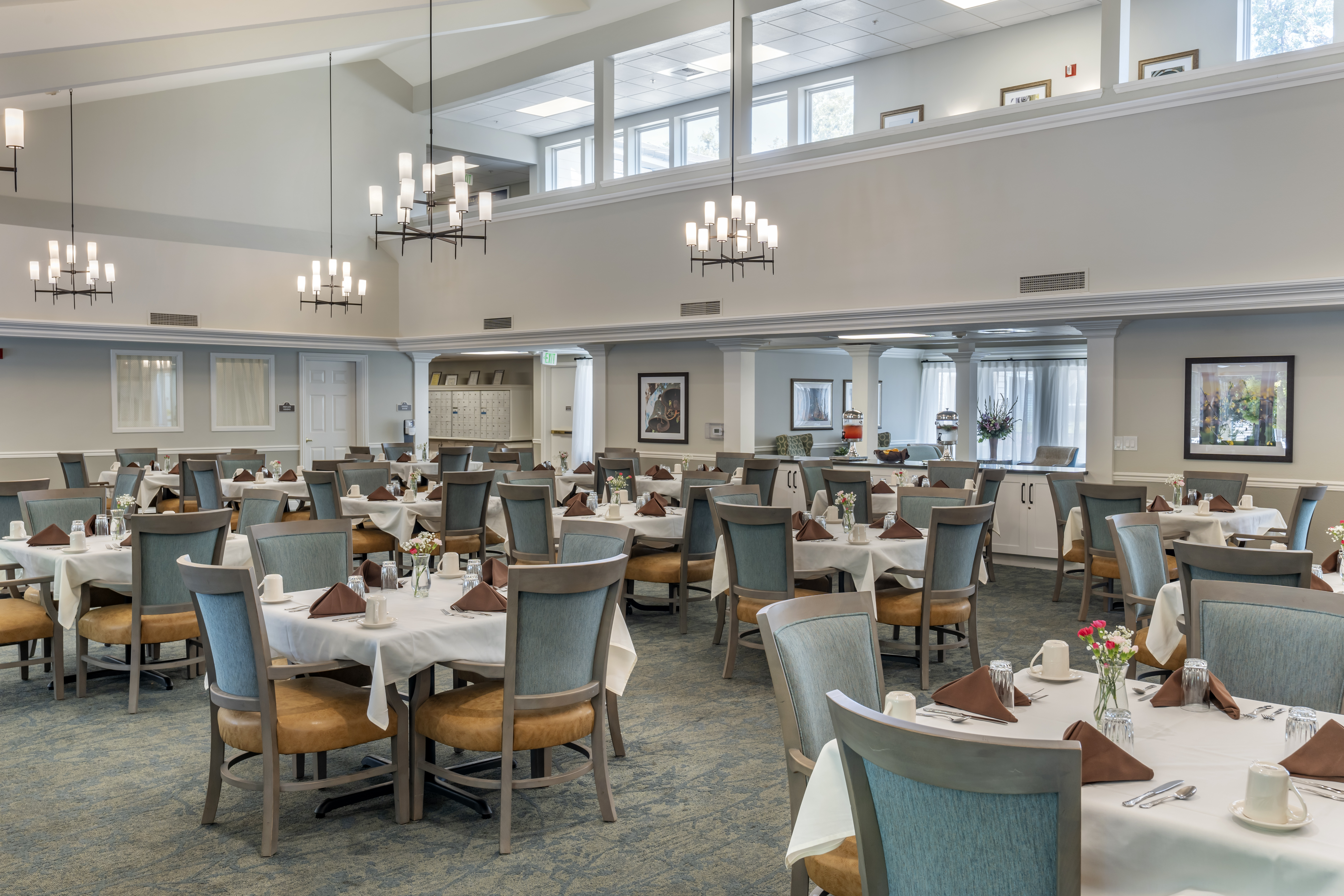 3-folsom-large-dining-room