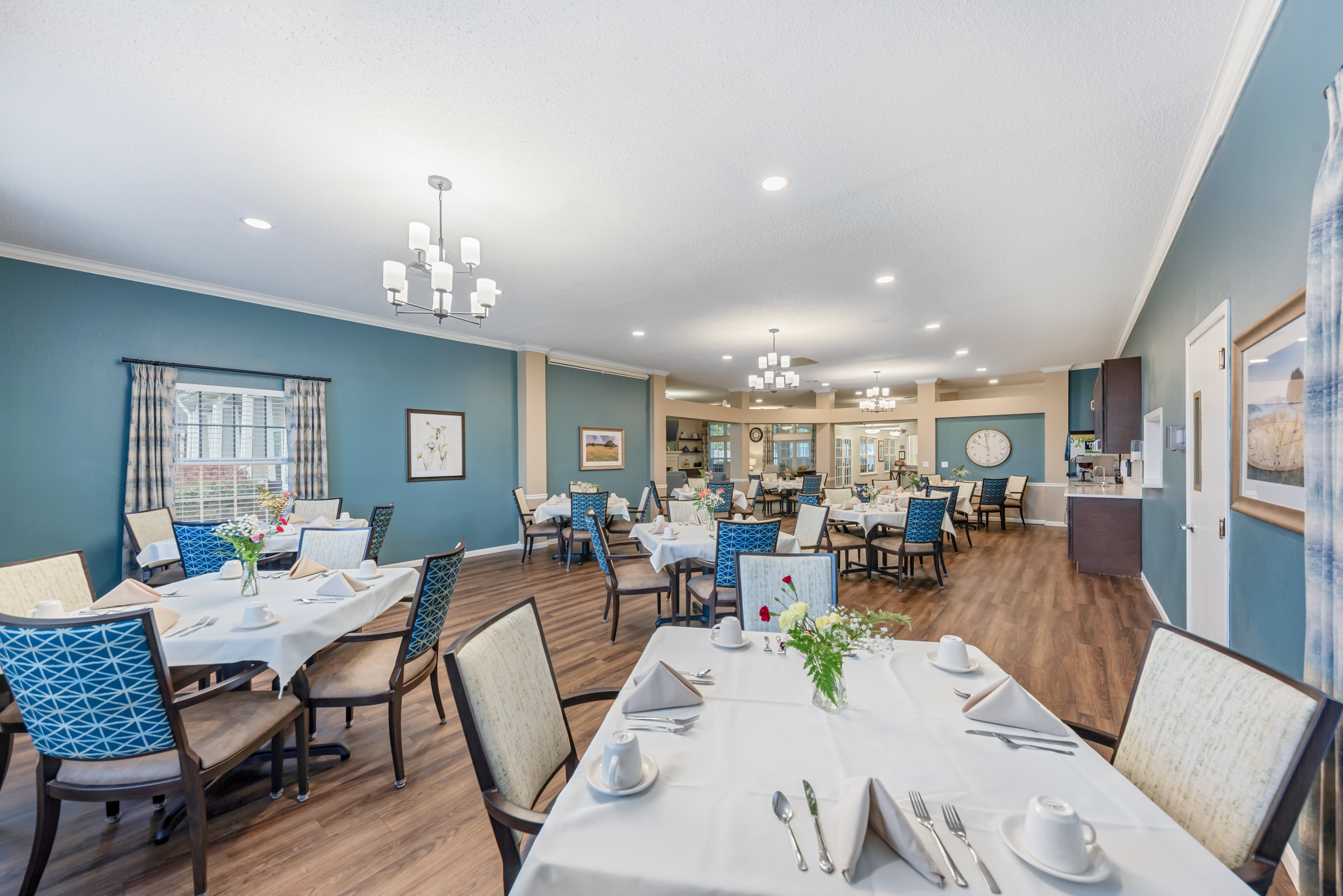 georgetown-community-dining-room