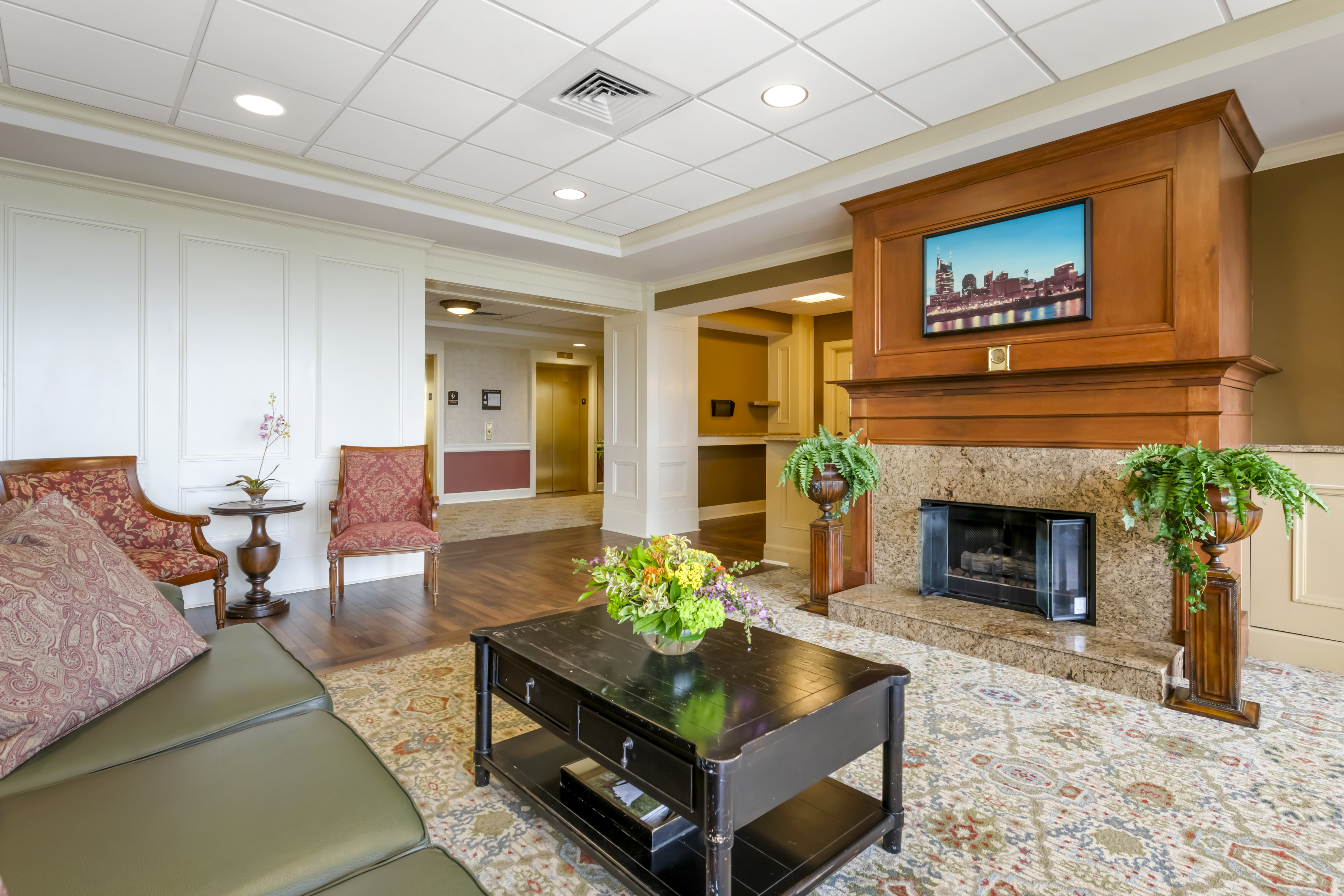 green-hills-cumberland-community-living-room