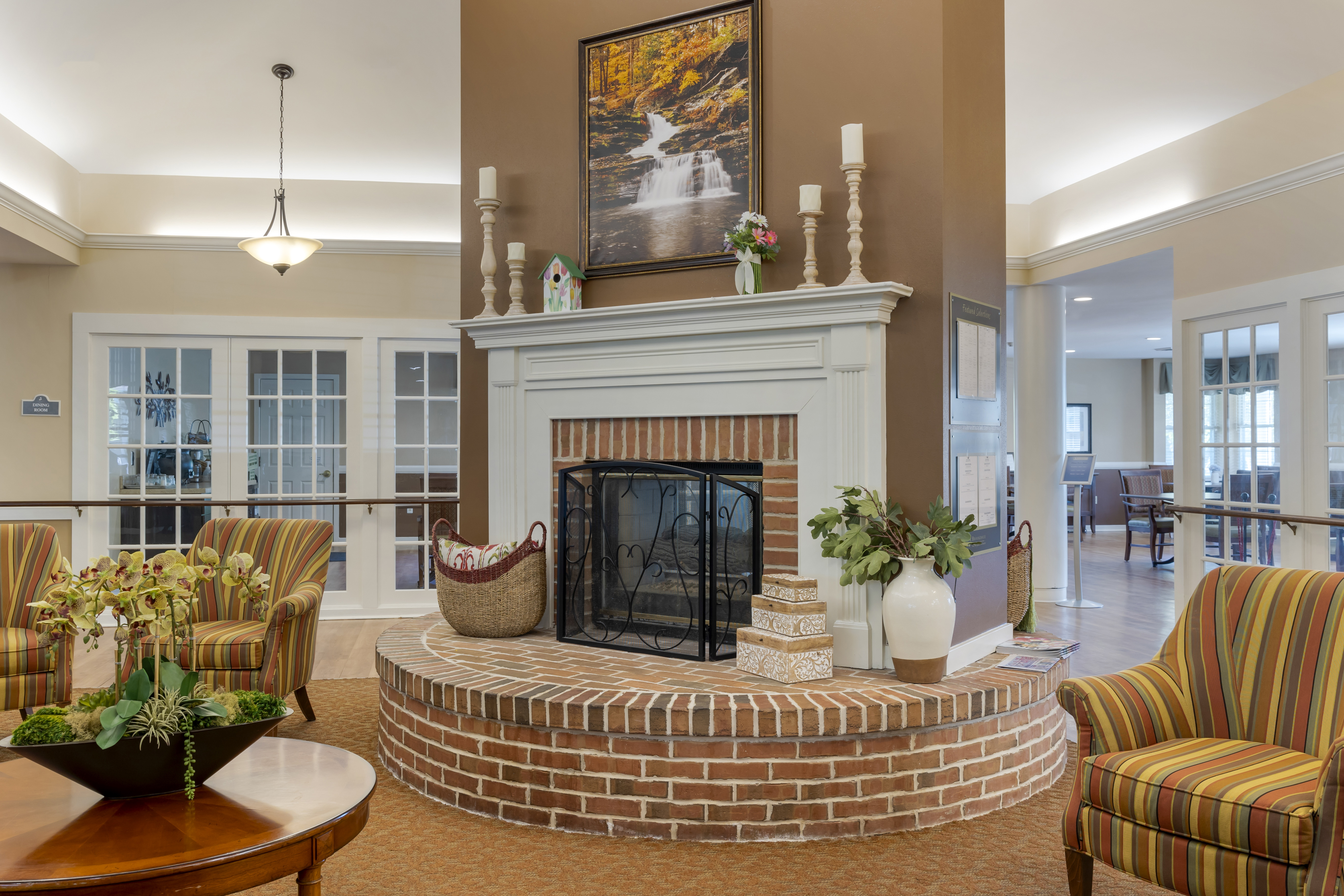 1-harrisburg-community-living-room