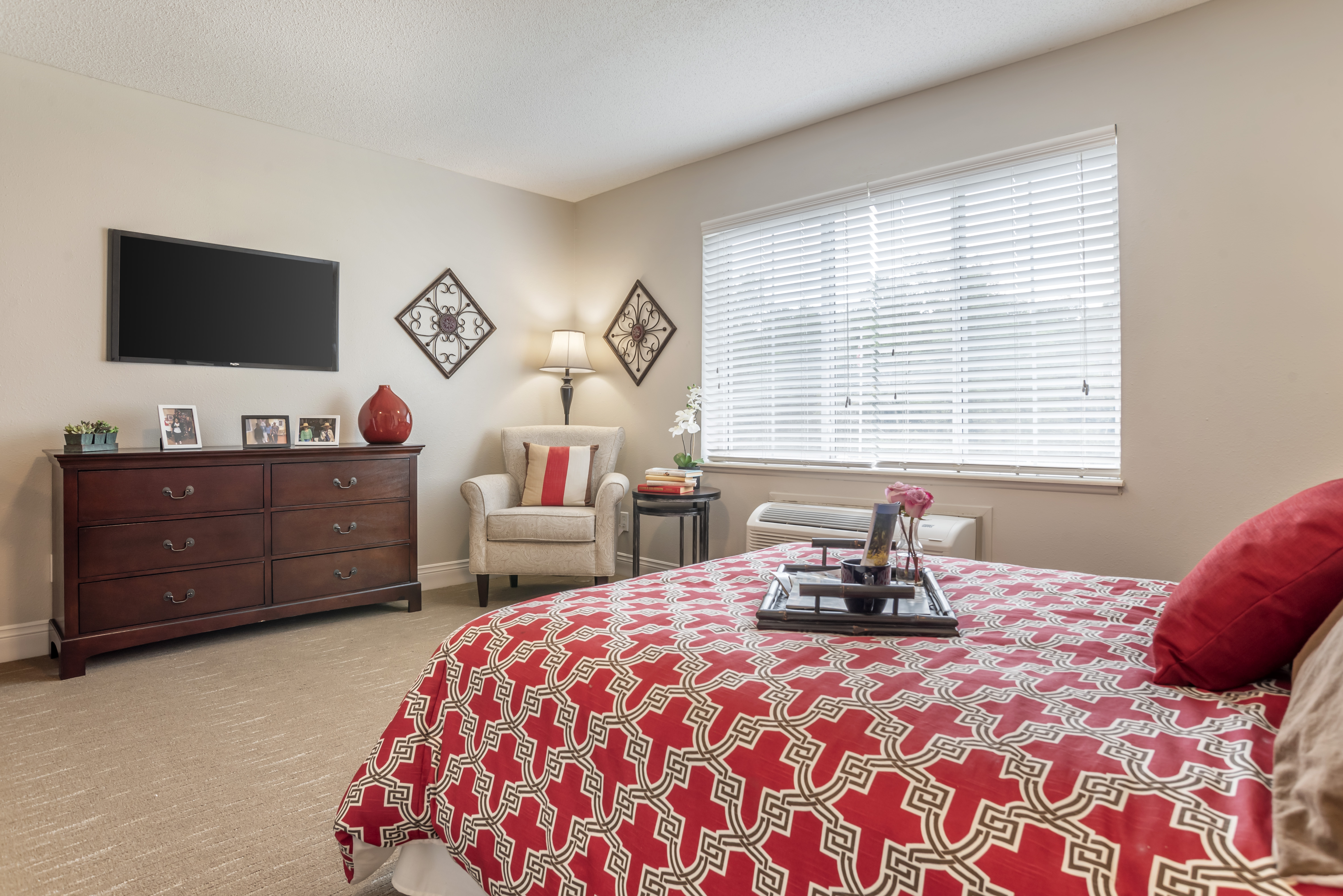 hattiesburg-al-apartment-bedroom