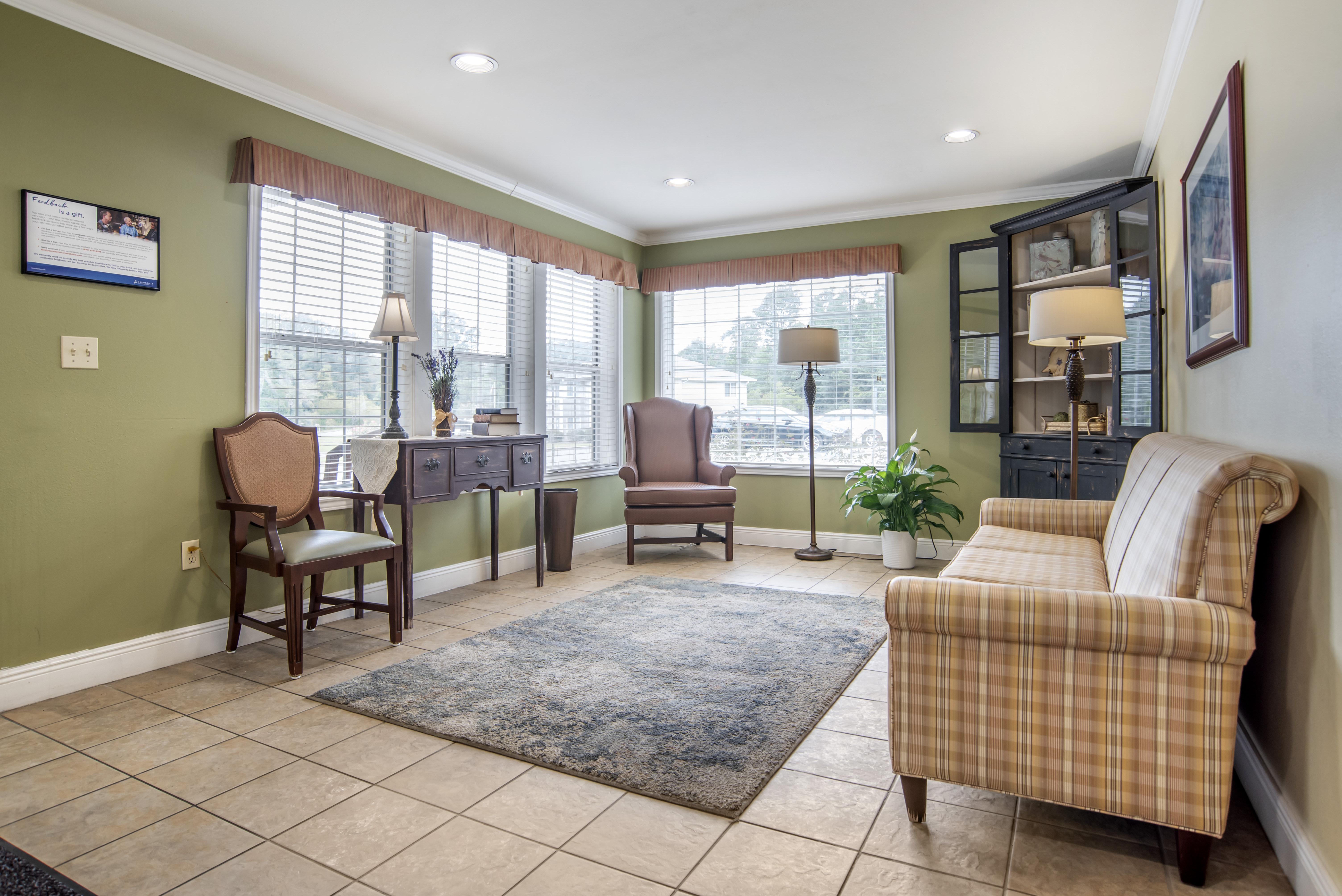 3-hattiesburg-mc-common-area