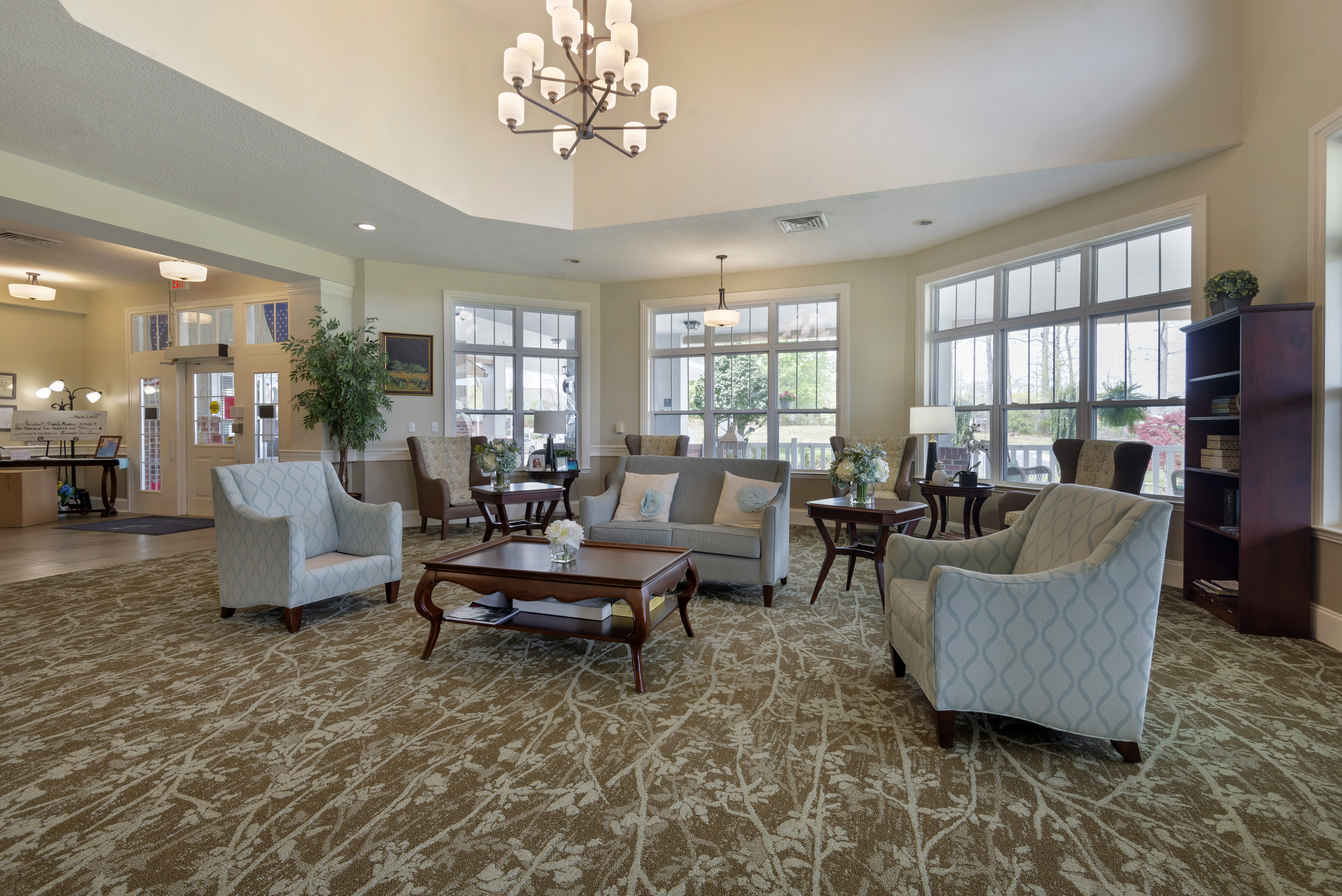3-high-point-north-al-community-living-room