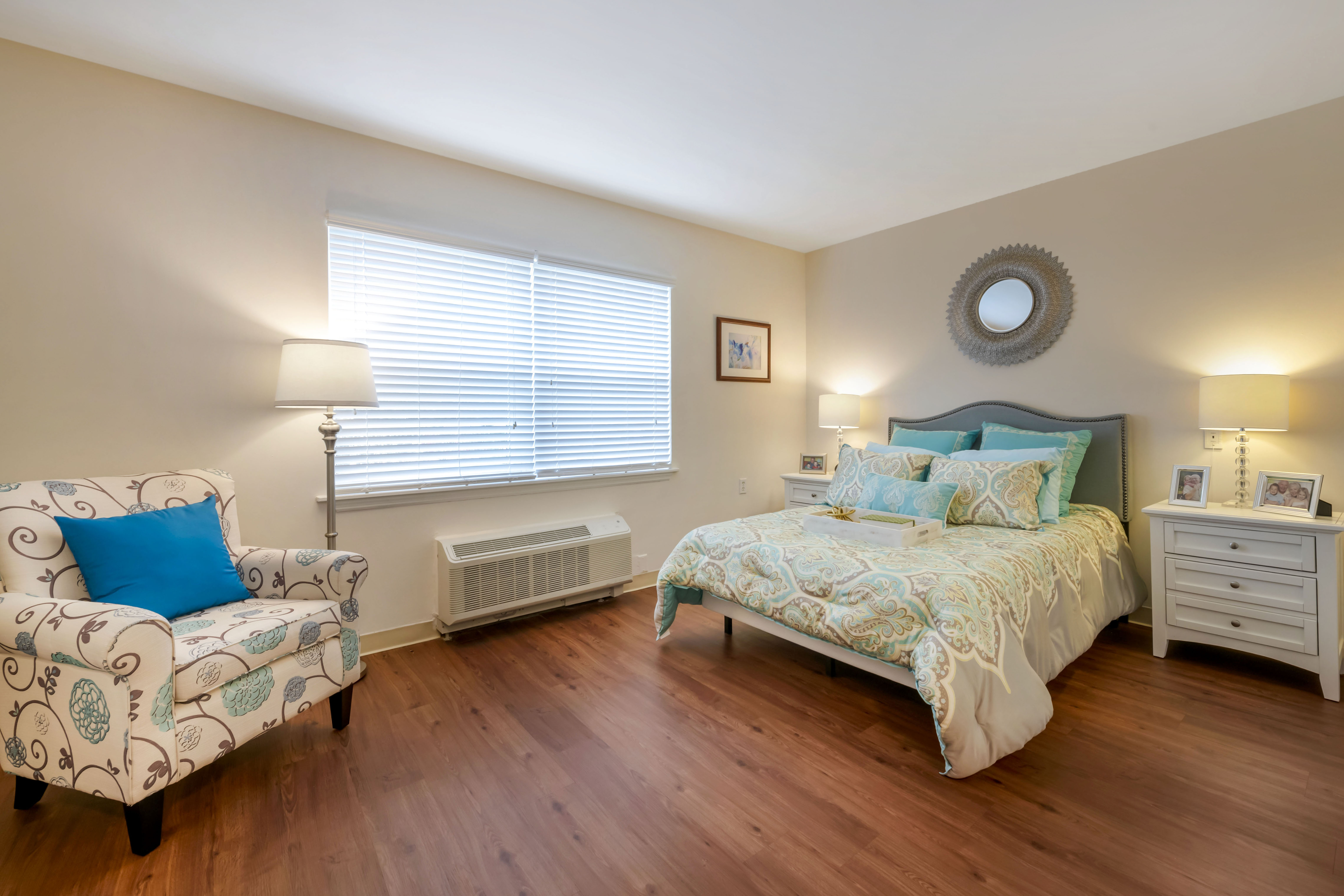 jensen-beach-apartment-bedroom