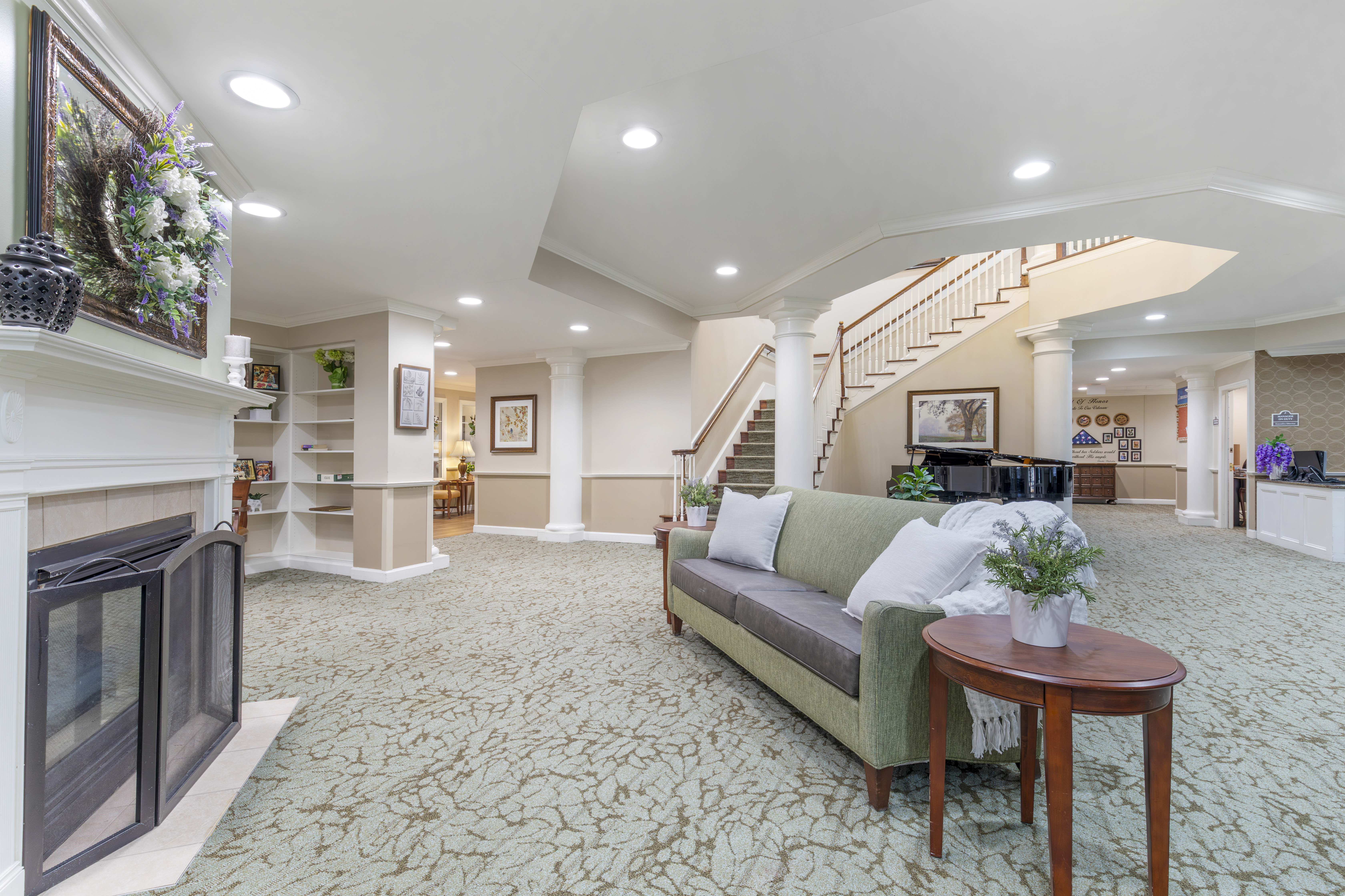 1-lake-ridge-foyer