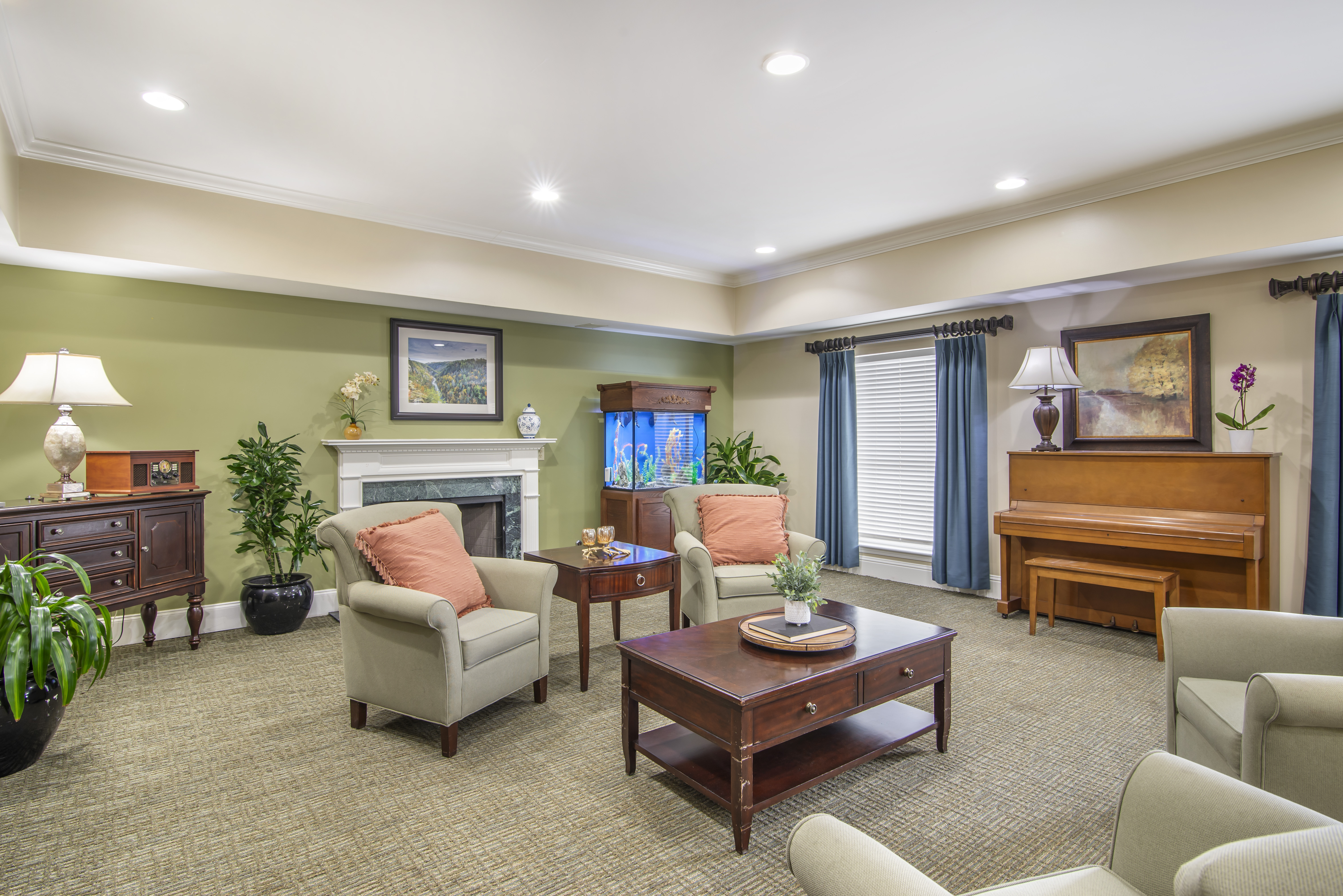 3-lawrenceville-community-living-room