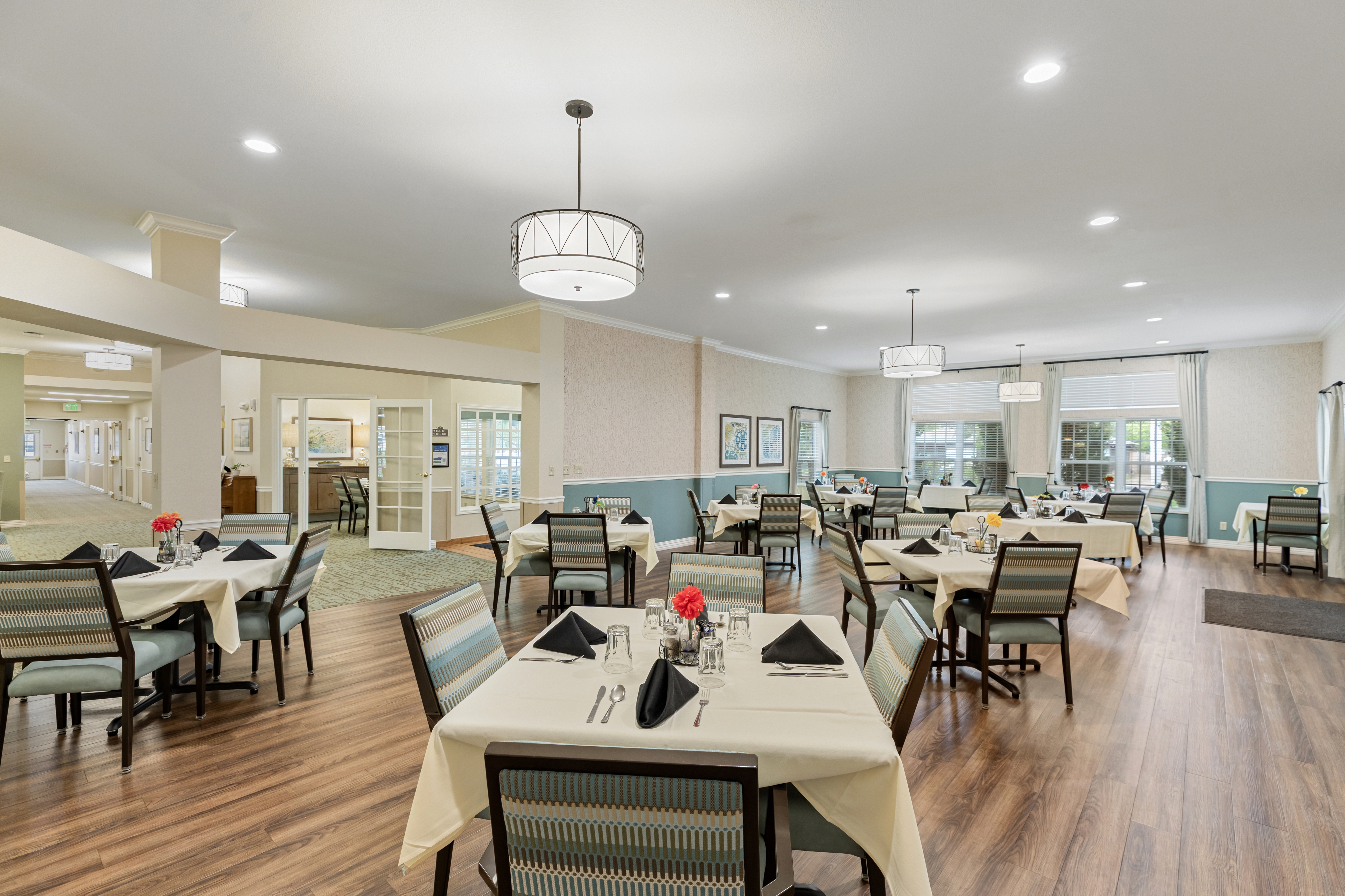 community-dining-room