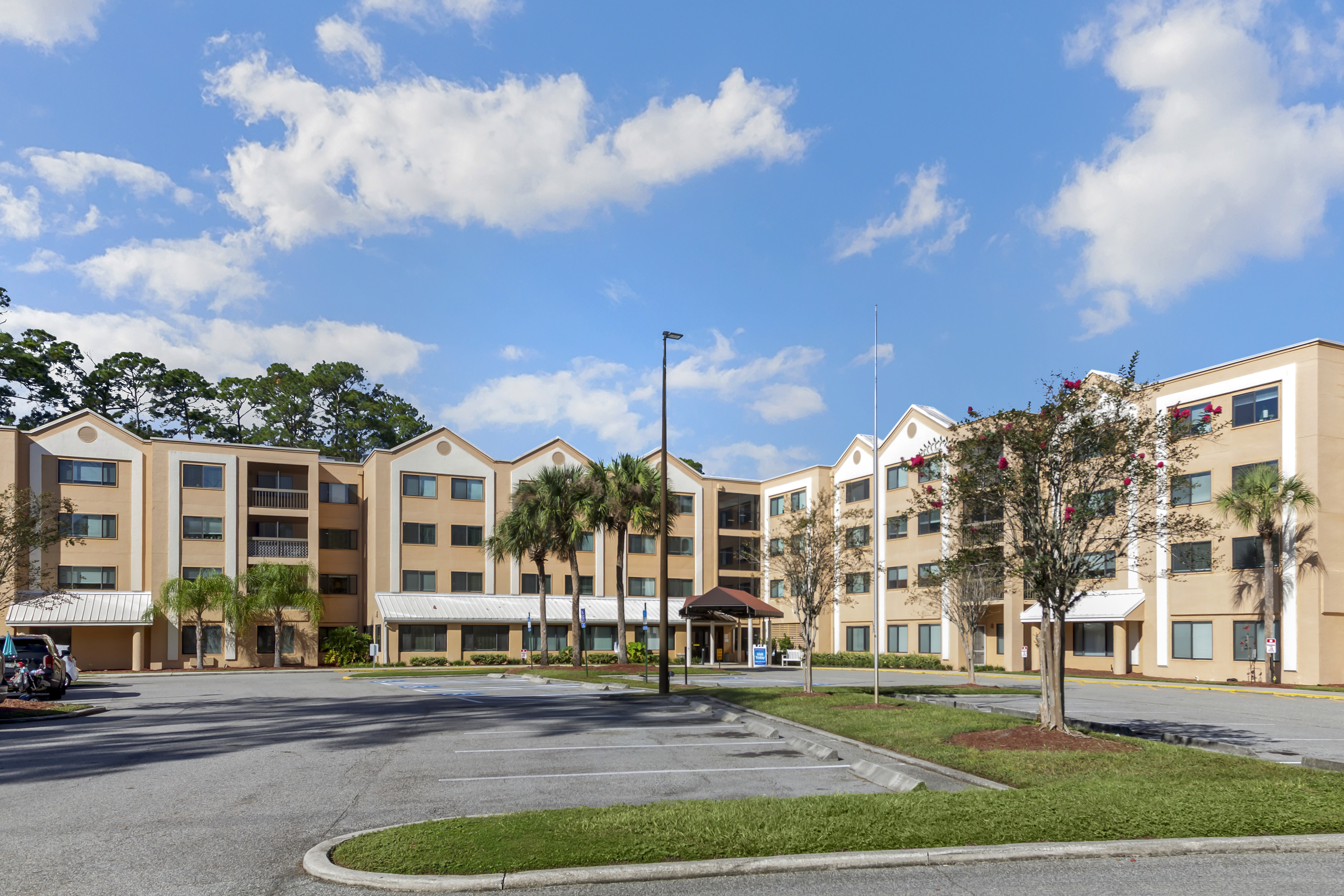 Brookdale Mandarin Entrance