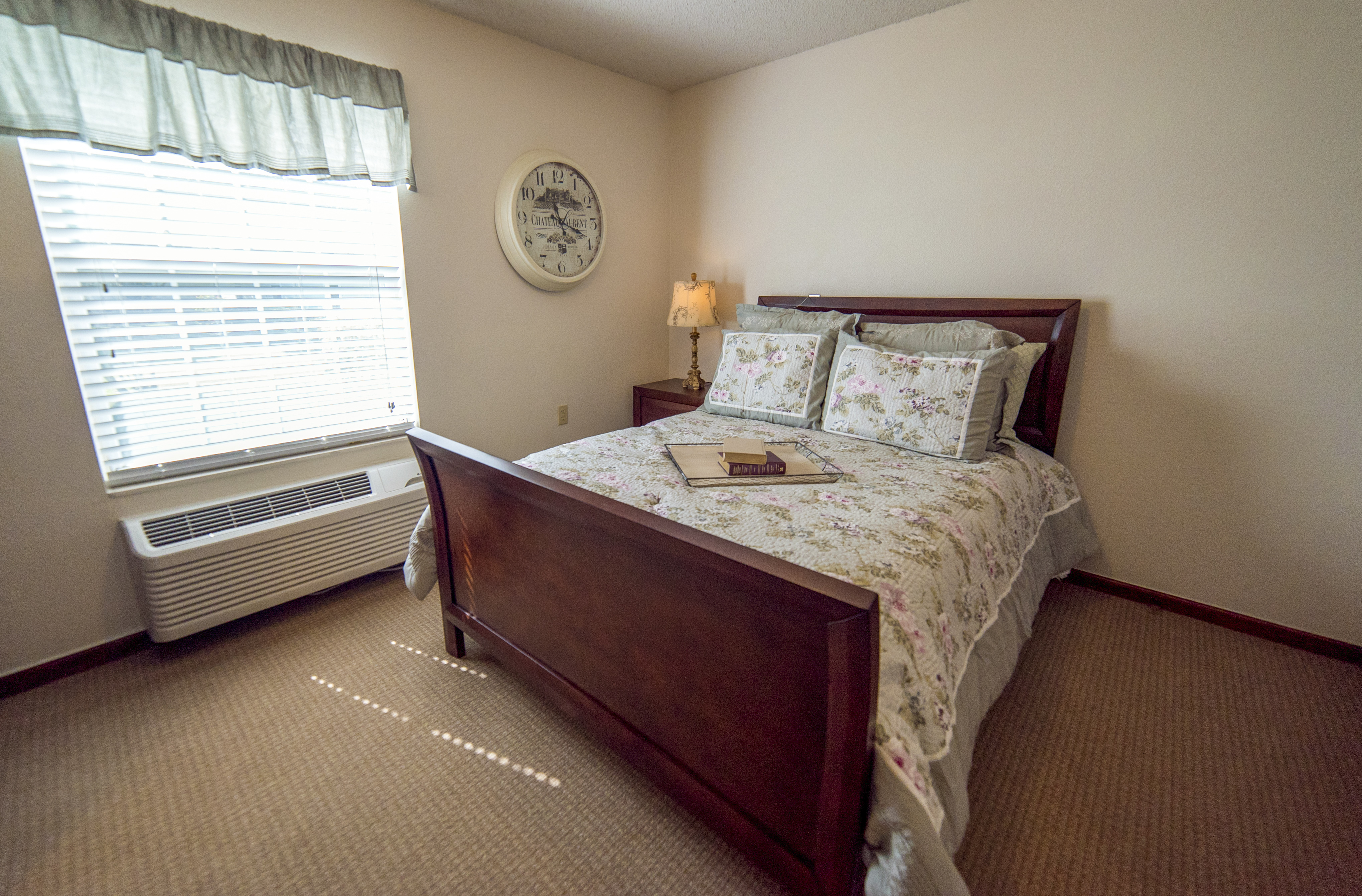 3-mansfield-bedroom