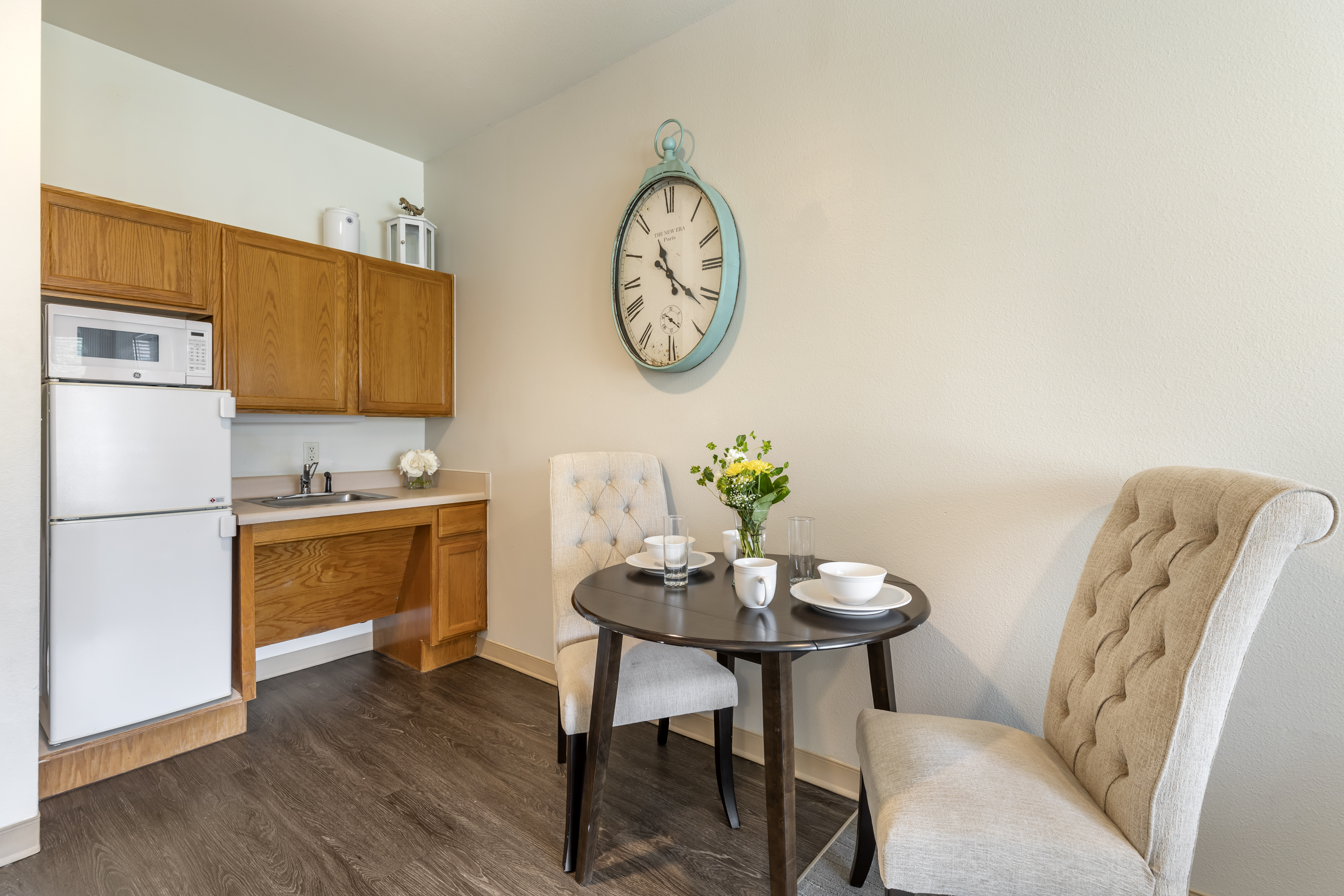 mariana-butte-apartment-kitchenette