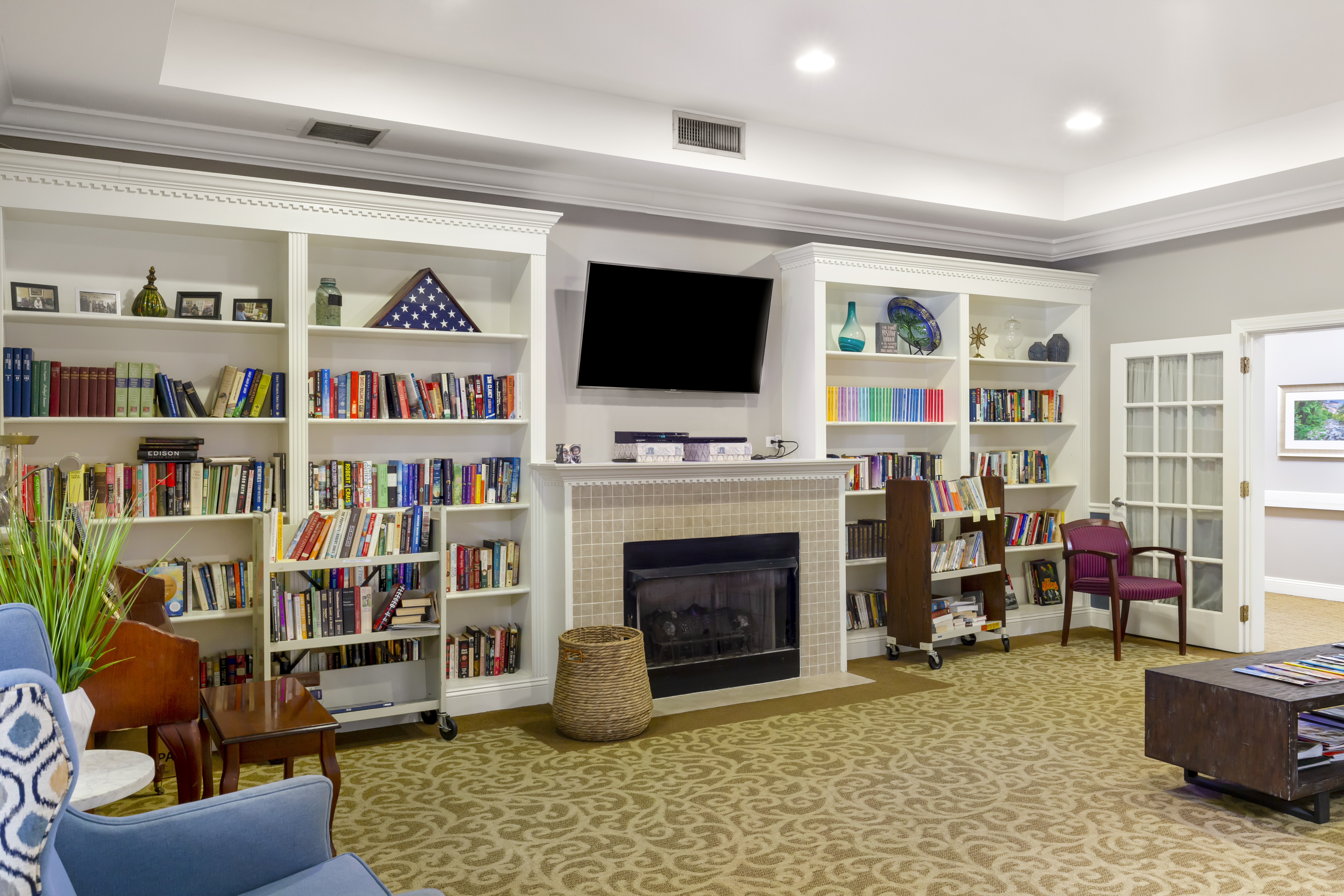3-meadowmont-al-community-living-room