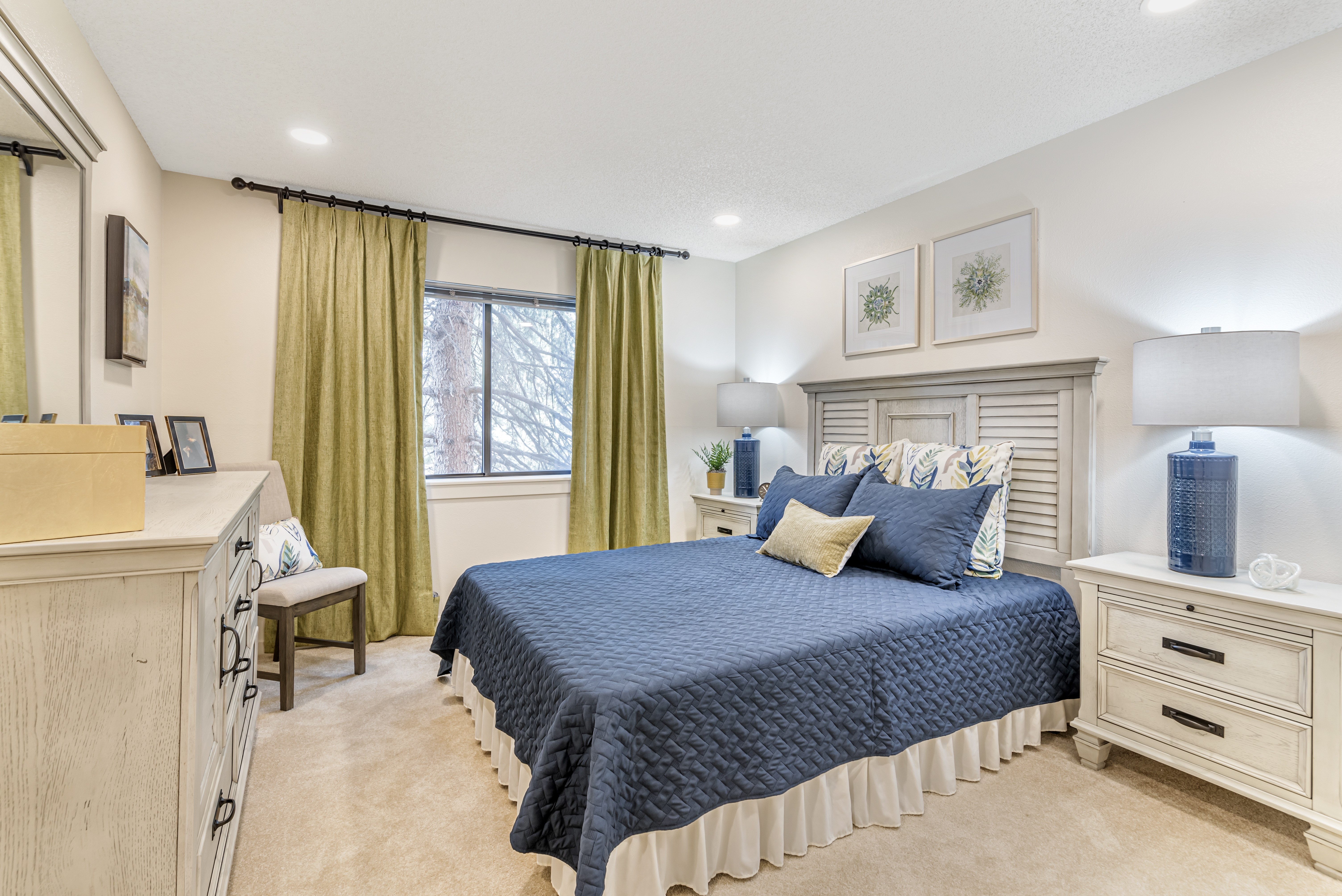 1-meridian-boulder-apartment-bedroom