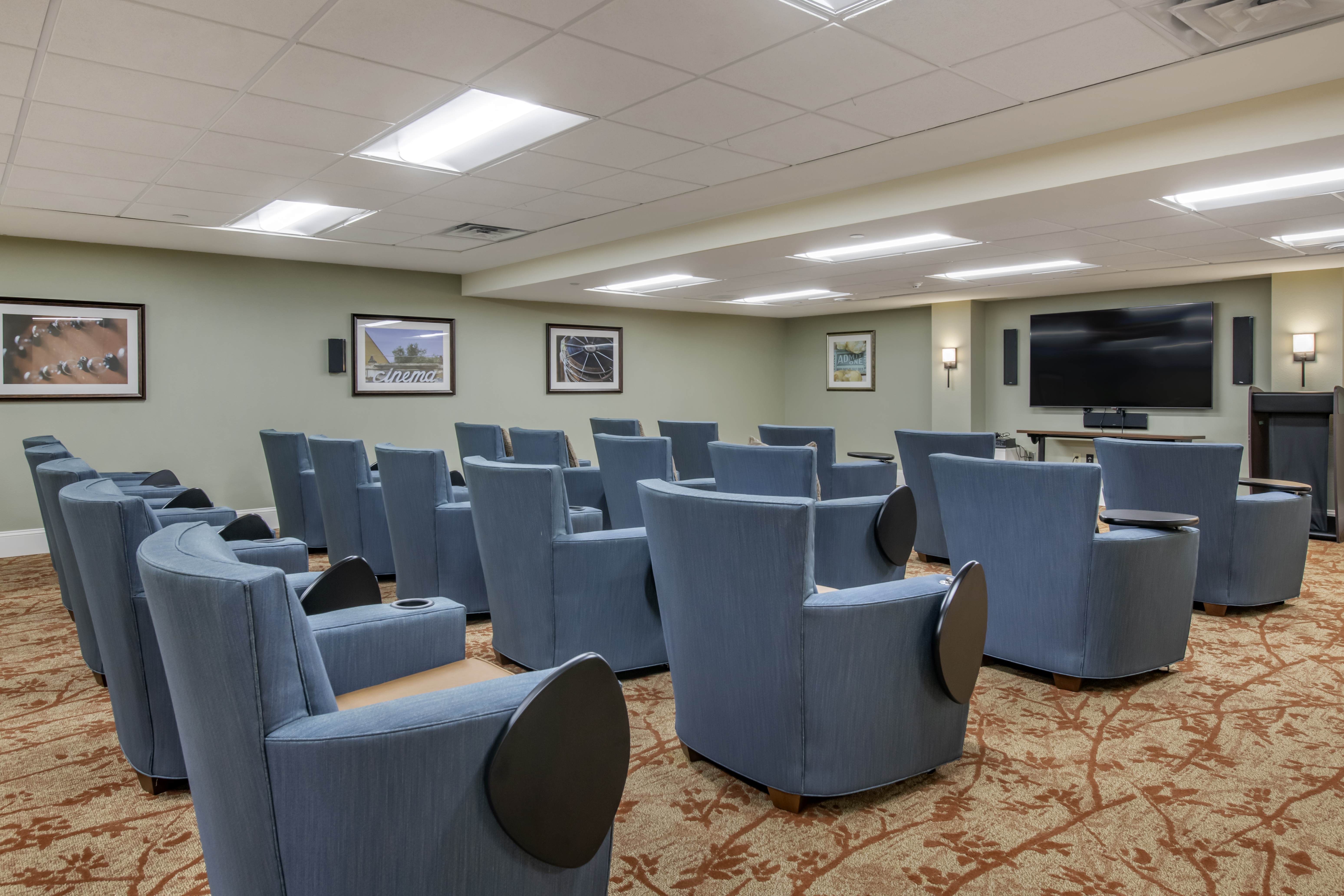 1-meridian-lakewood-theater
