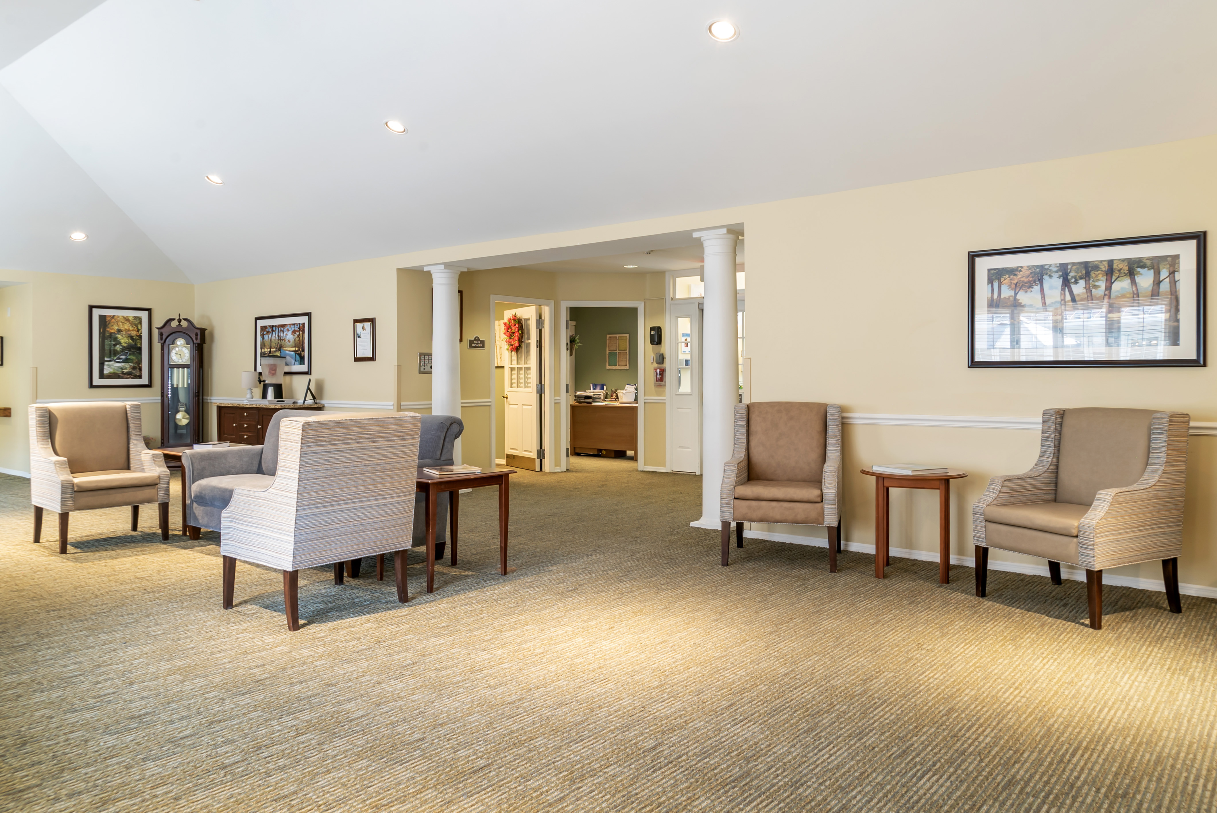 meridian-mi-mc-lobby
