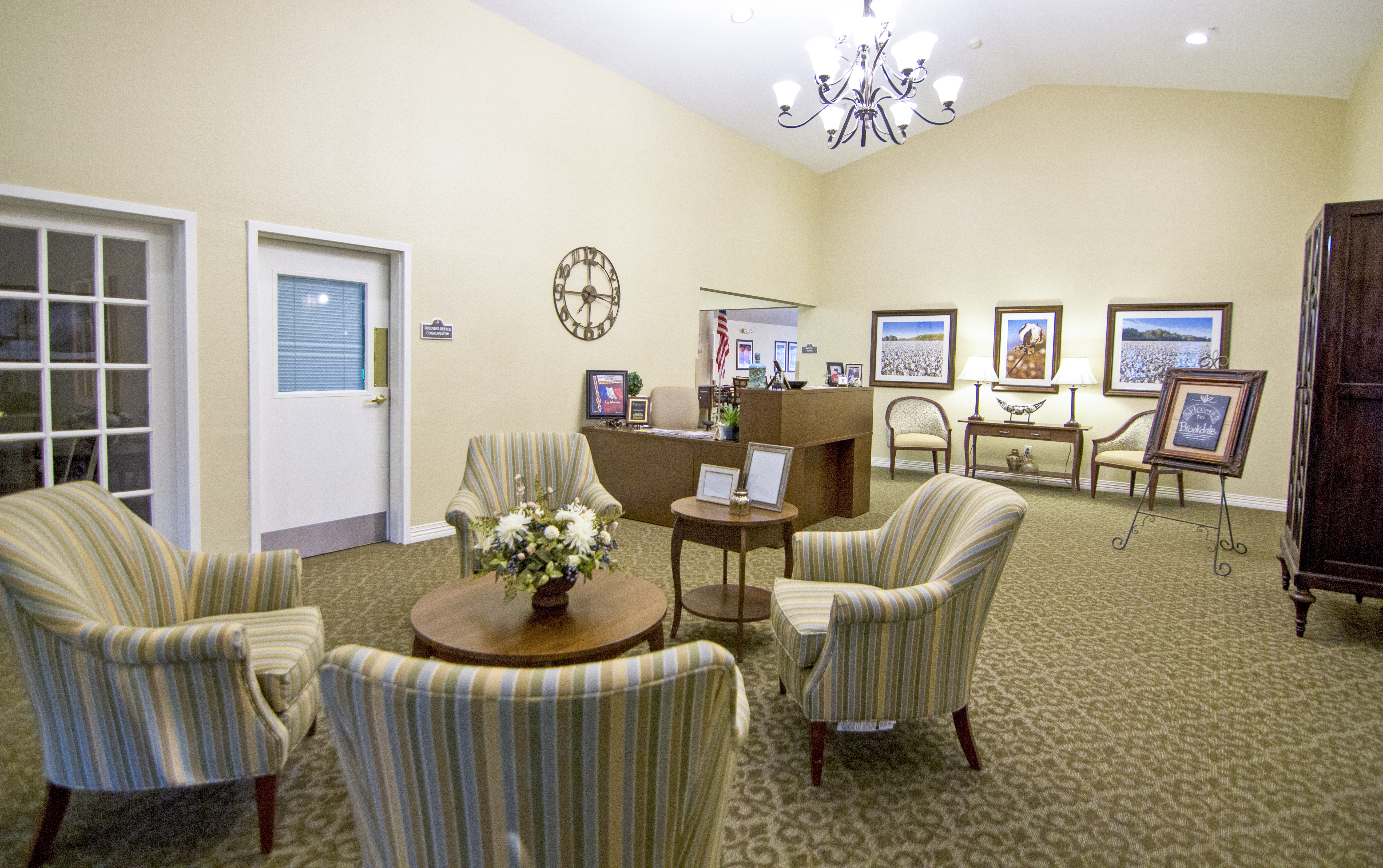 3-meridian-ms-foyer