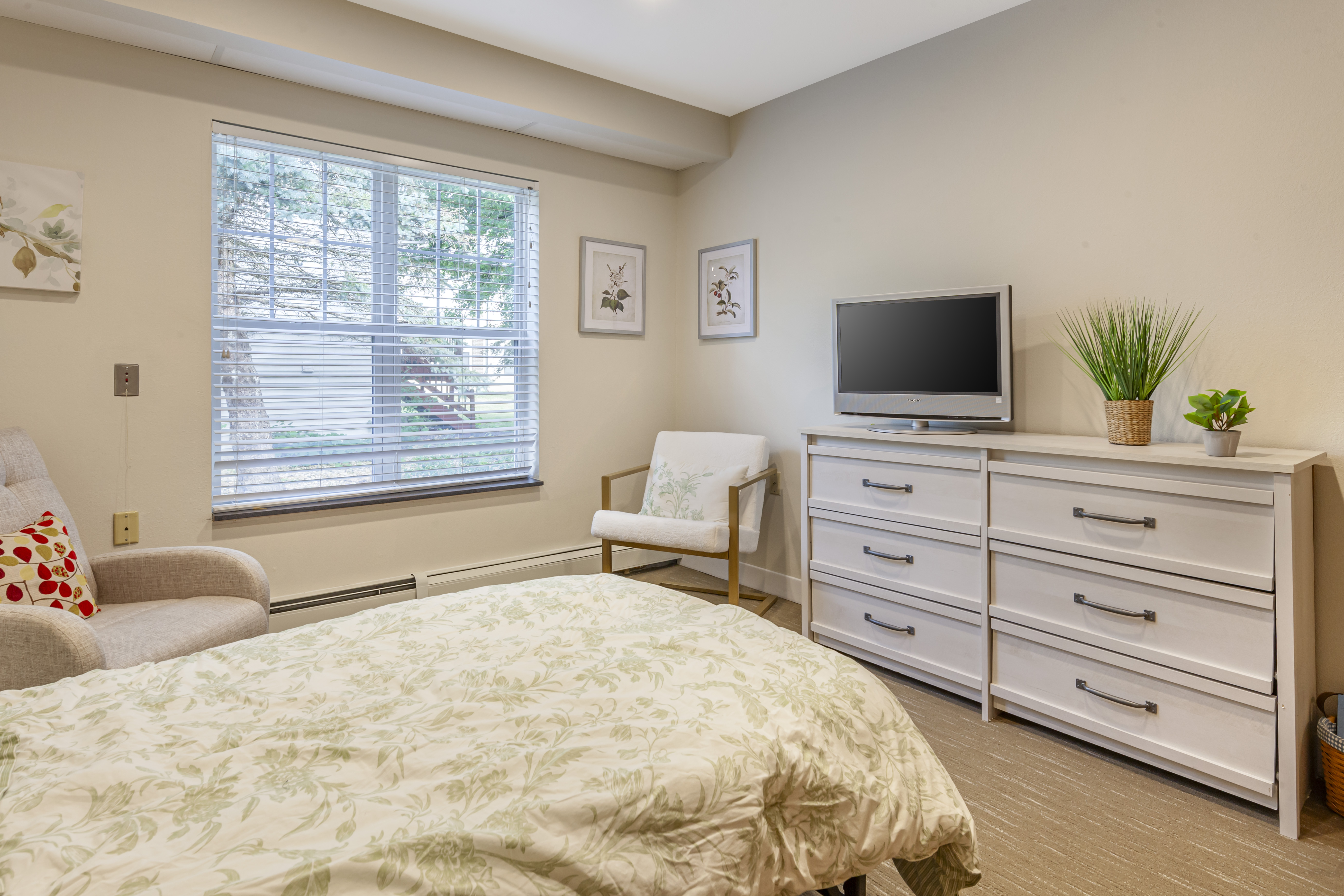 middleton-century-ave-apartment-bedroom