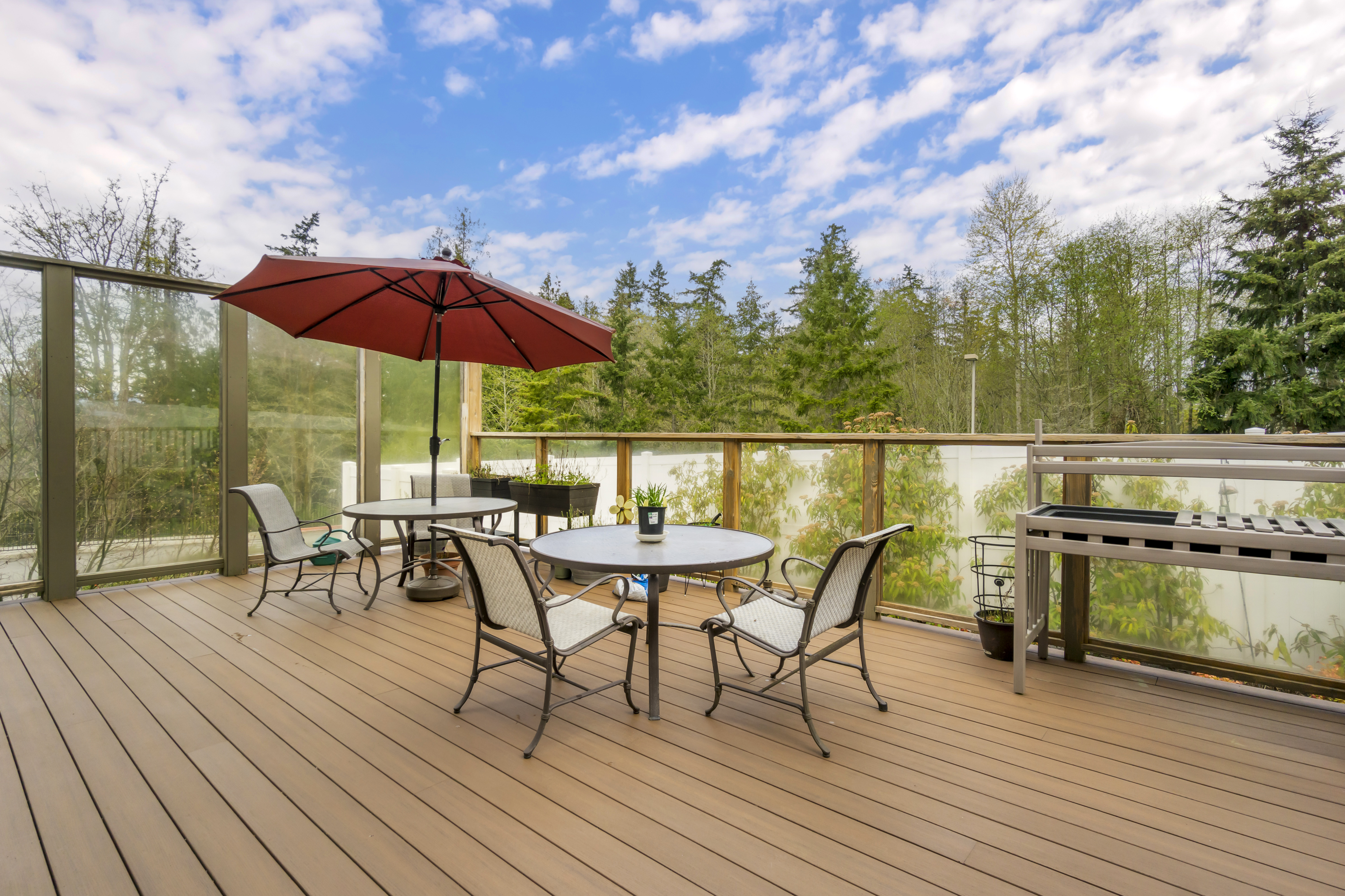 1-montclair-poulsbo-deck