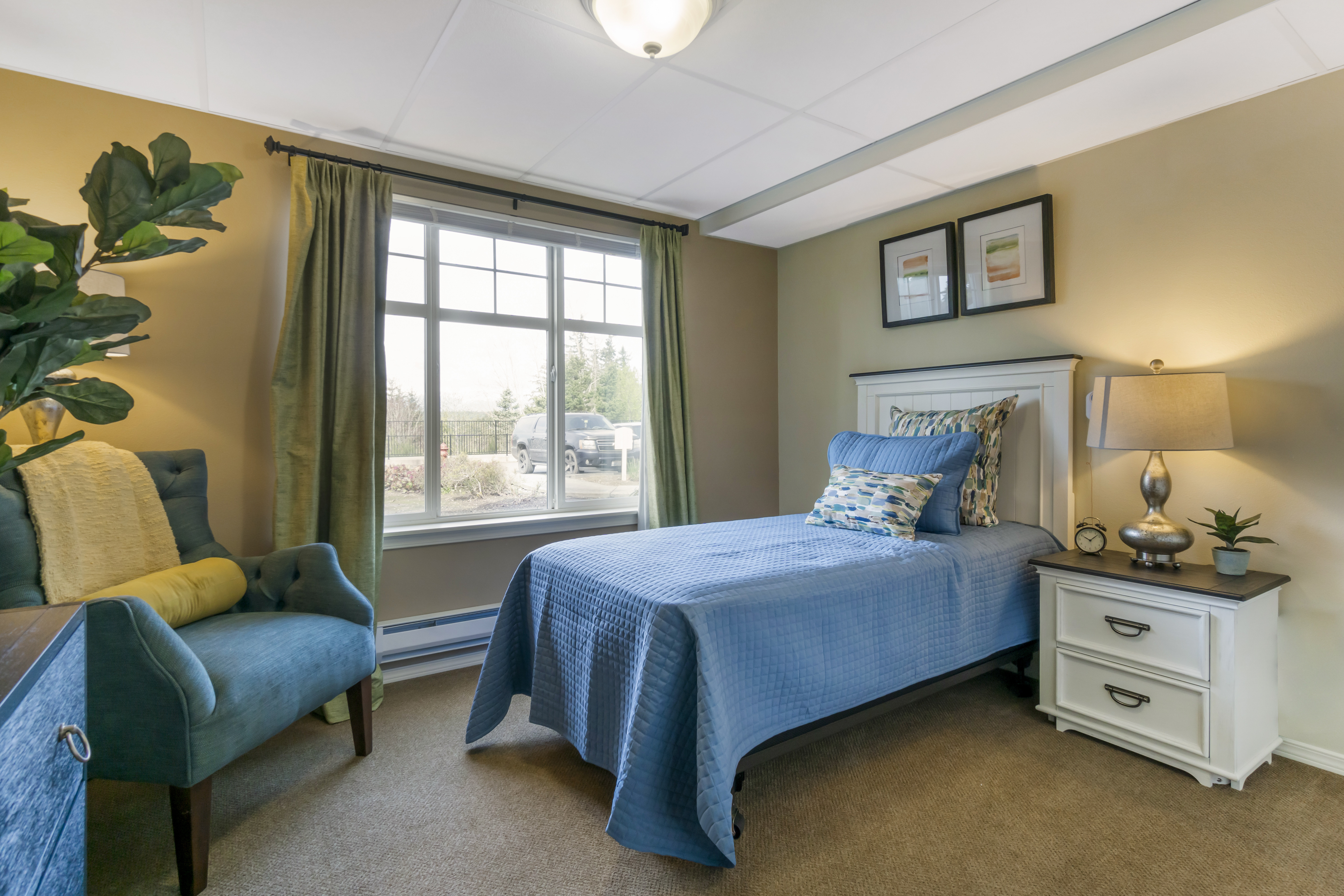 3-montclair-poulsbo-apartment-bedroom