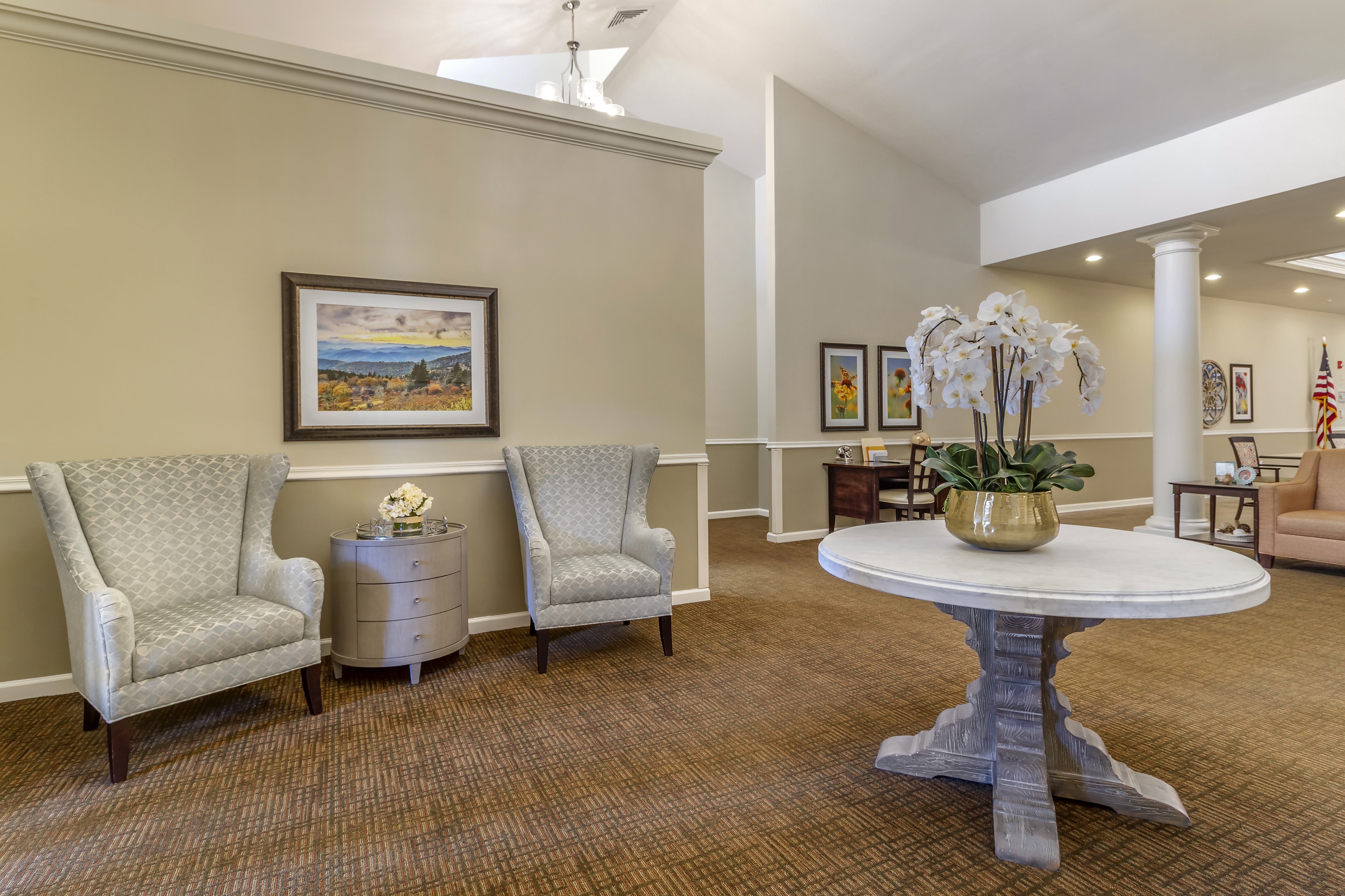 1-mount-vernon-drive-foyer
