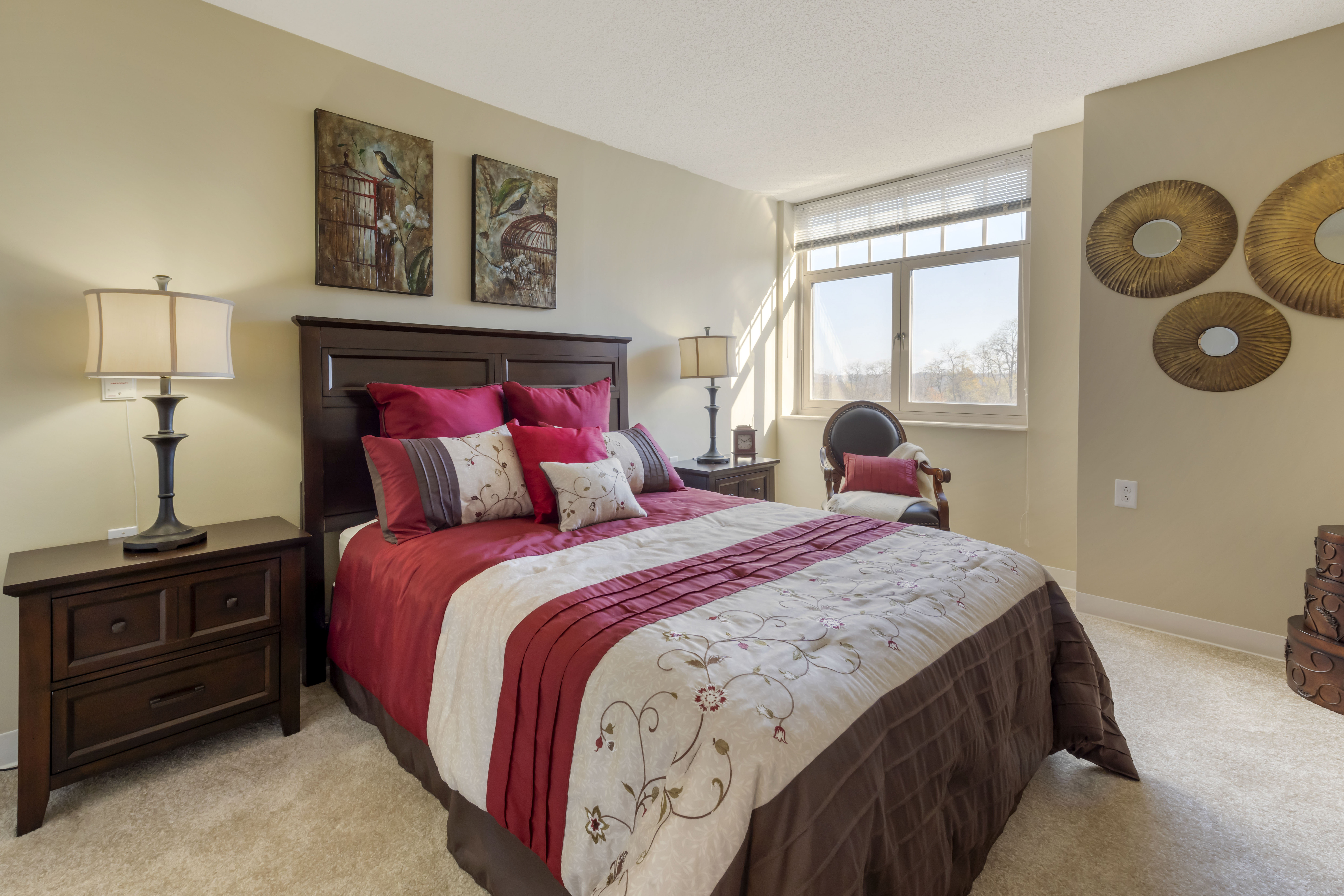 mt-lebanon-apartment-bedroom