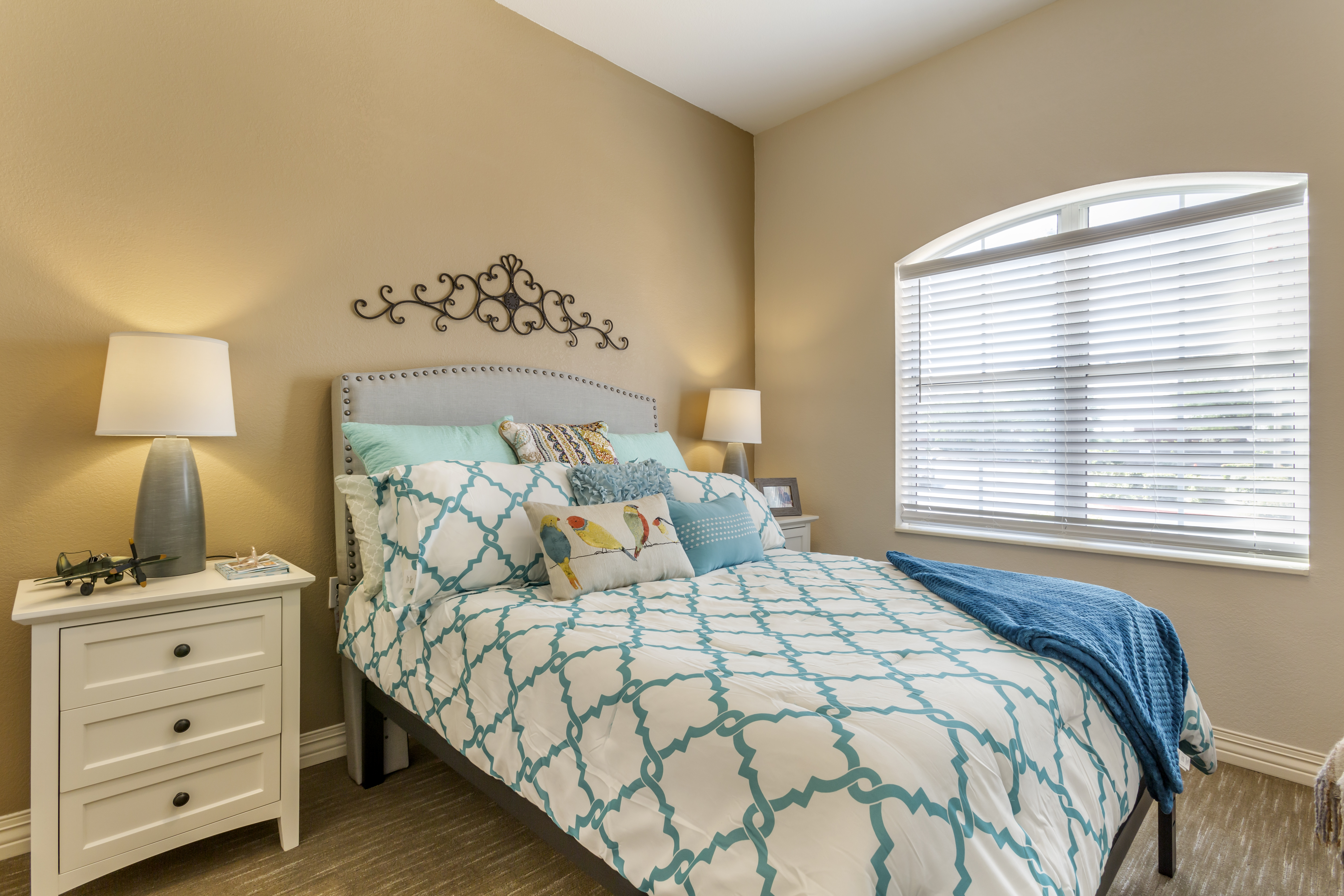 north-scottsdale-apartment-bedroom