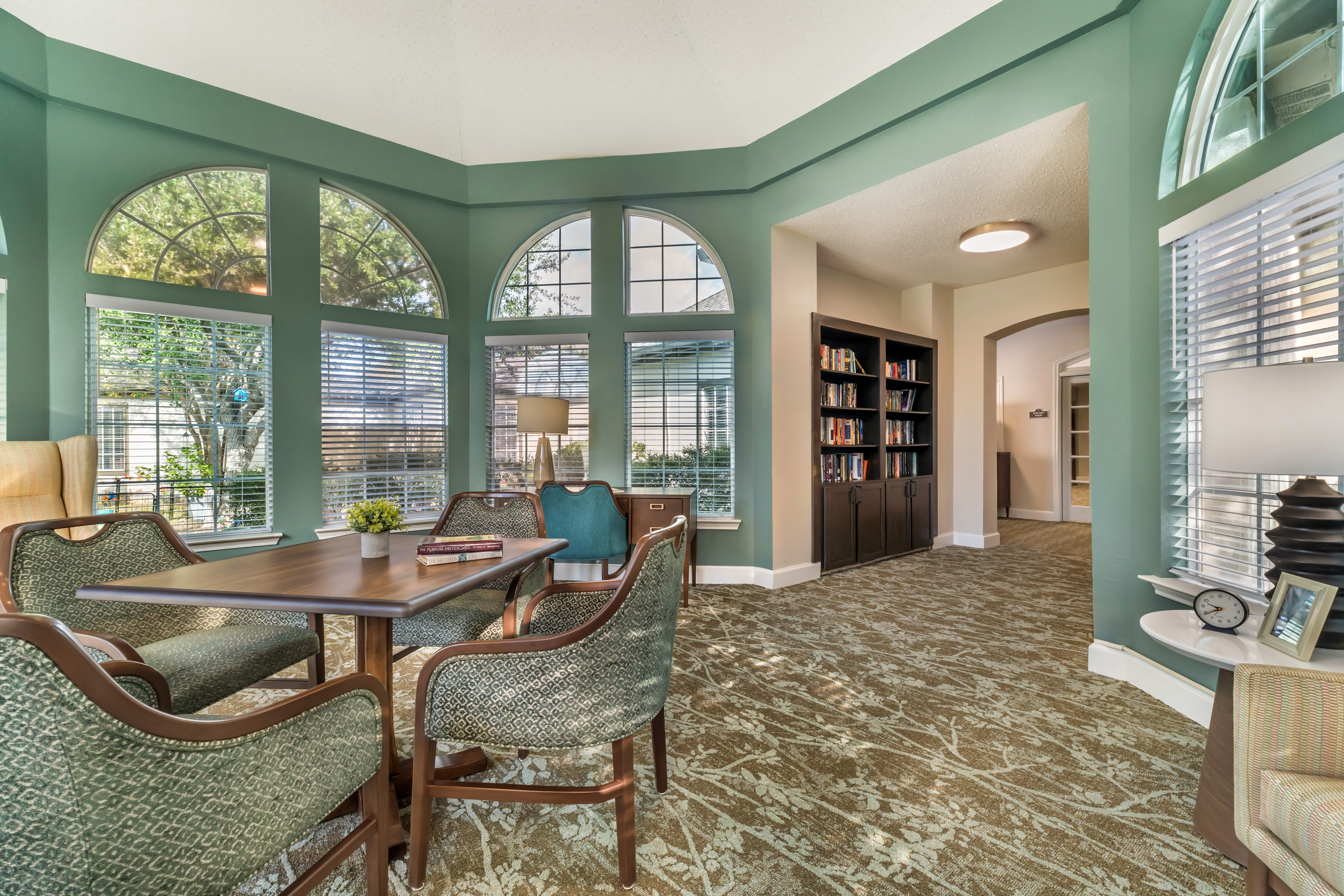 northshore-community-living-room