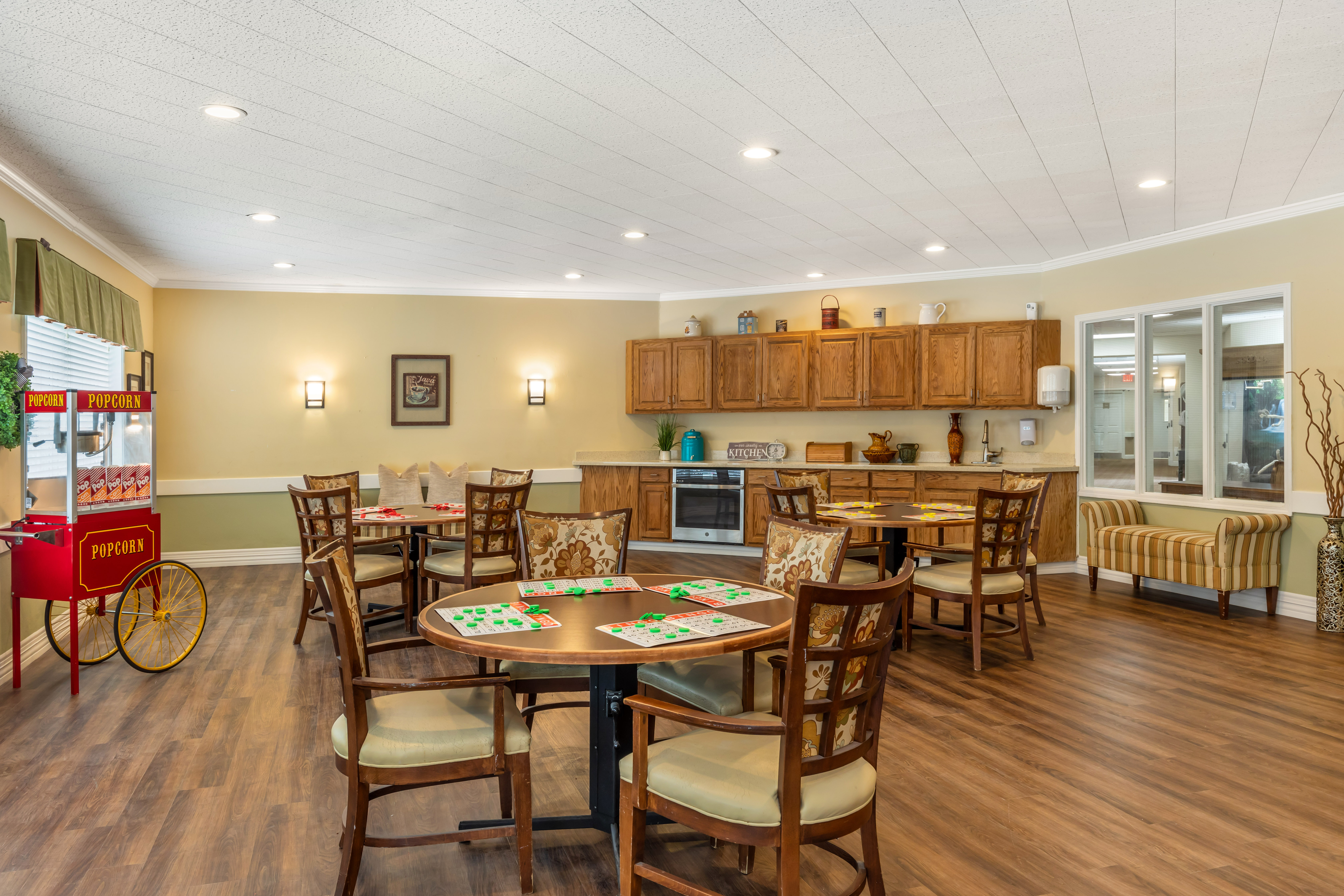 oak-hollow-activities-room