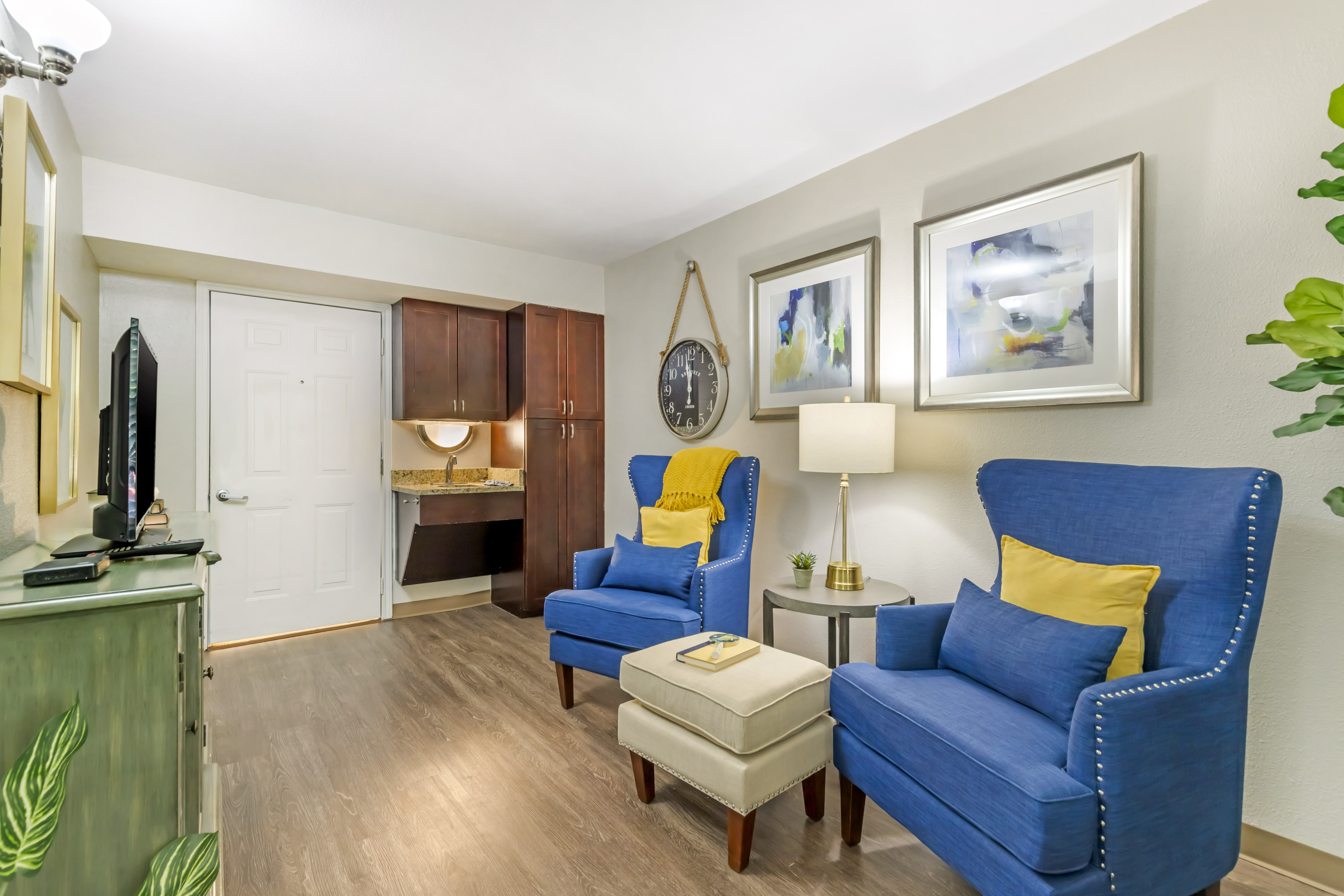 3-oakwell-apartment-living-room