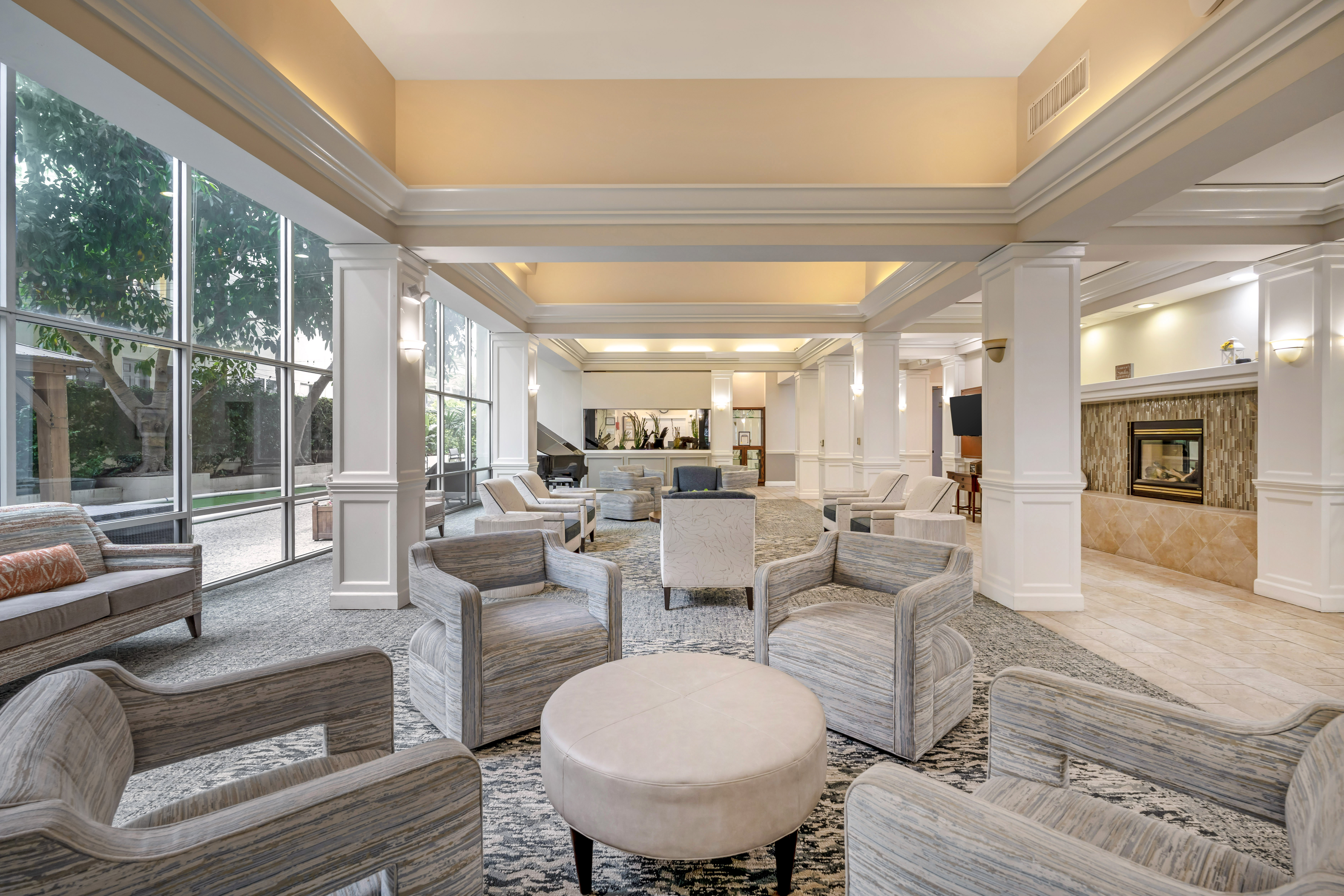 3-ocean-house-community-living- room