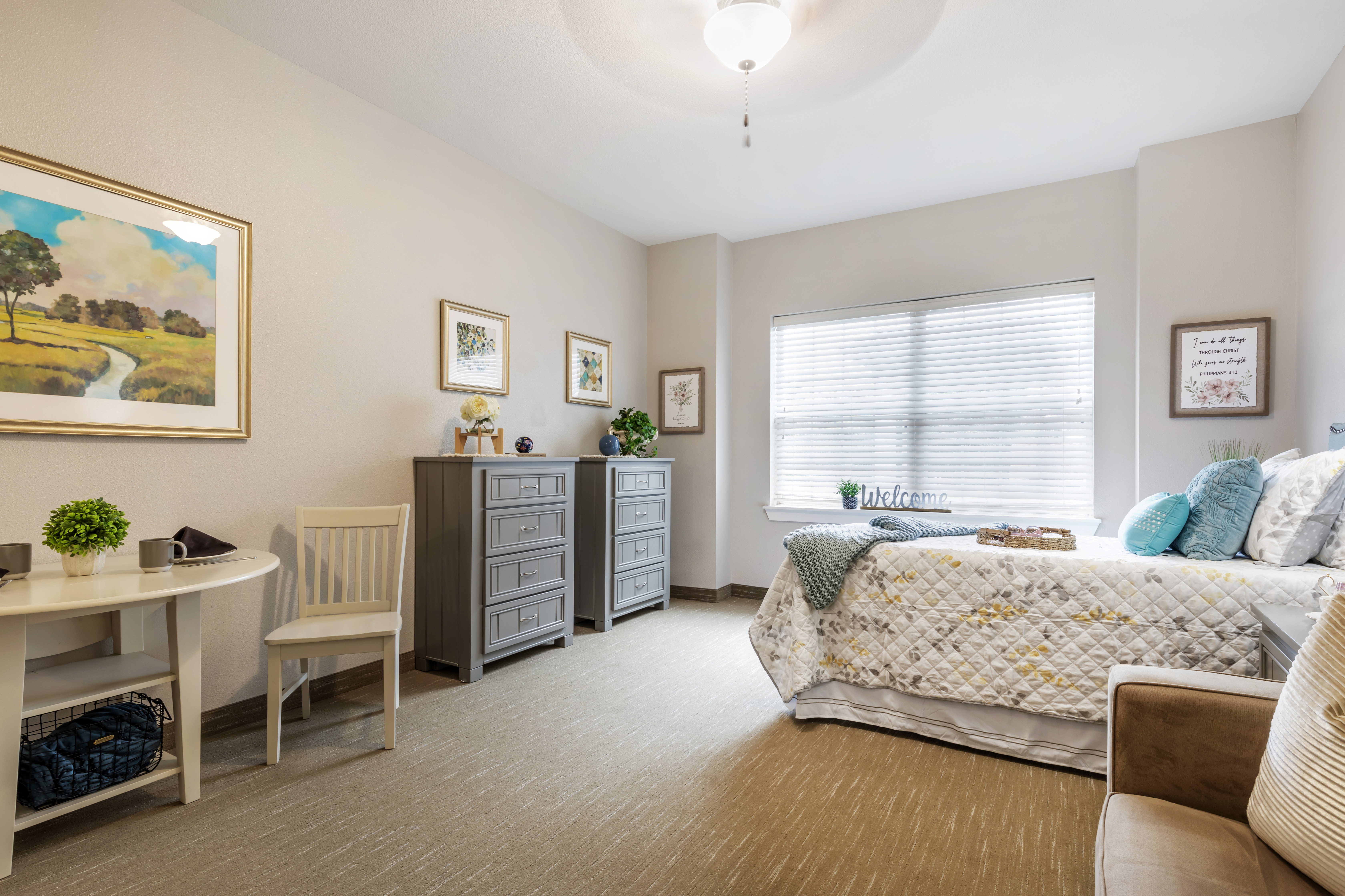 3-pecan-park-apartment-bedroom