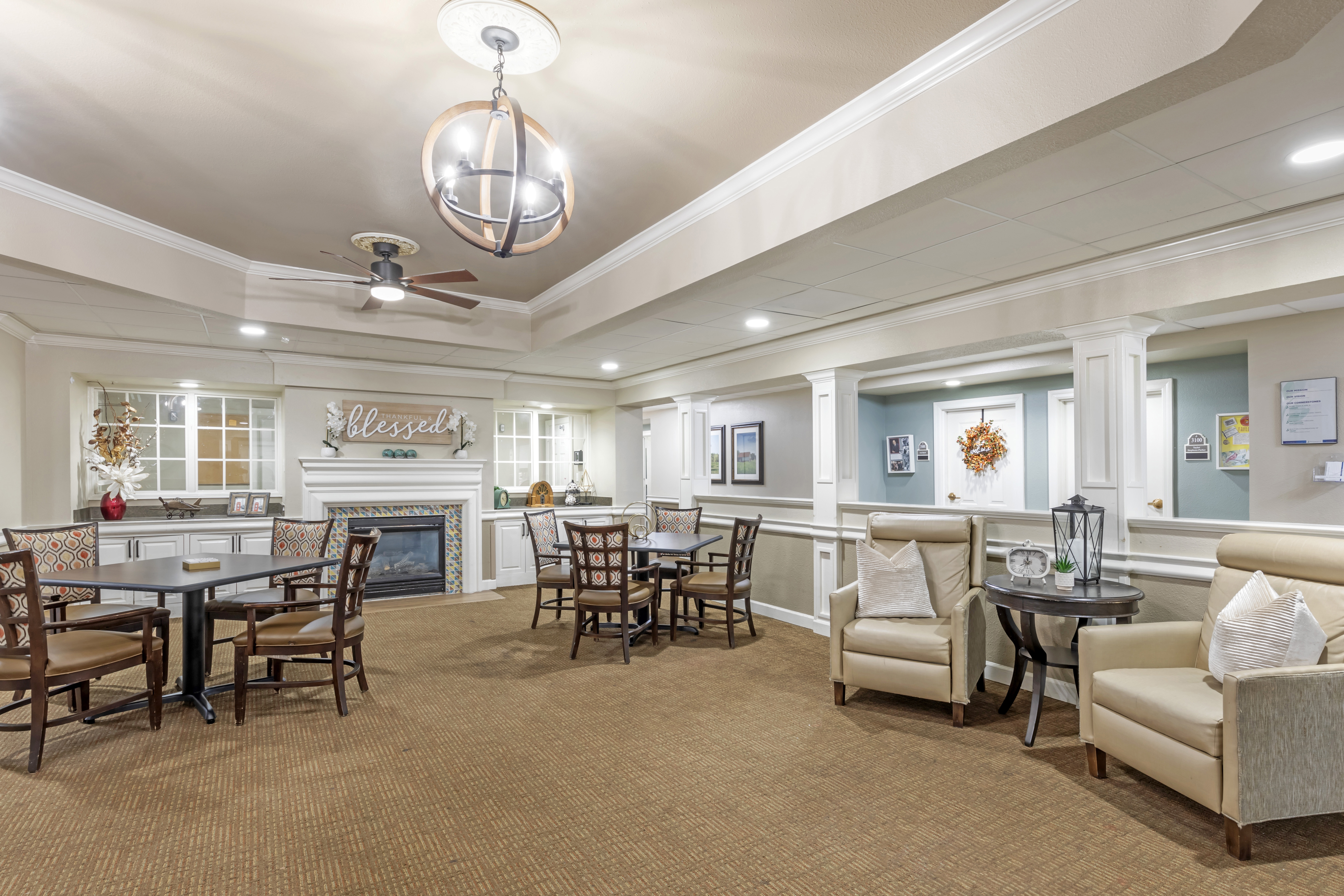 pecan-park-lounge