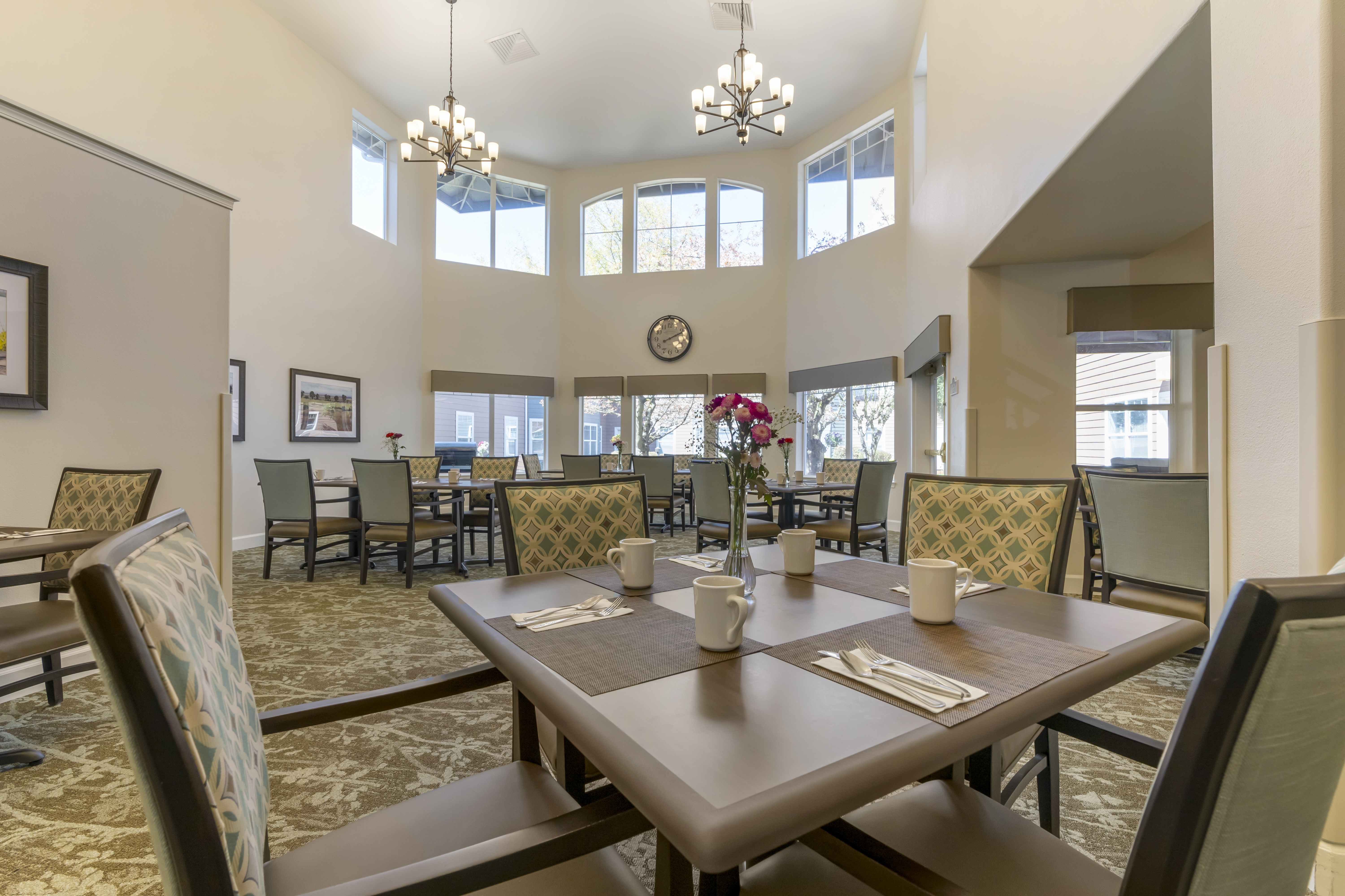 3-rose-valley-scappoose-dining-room