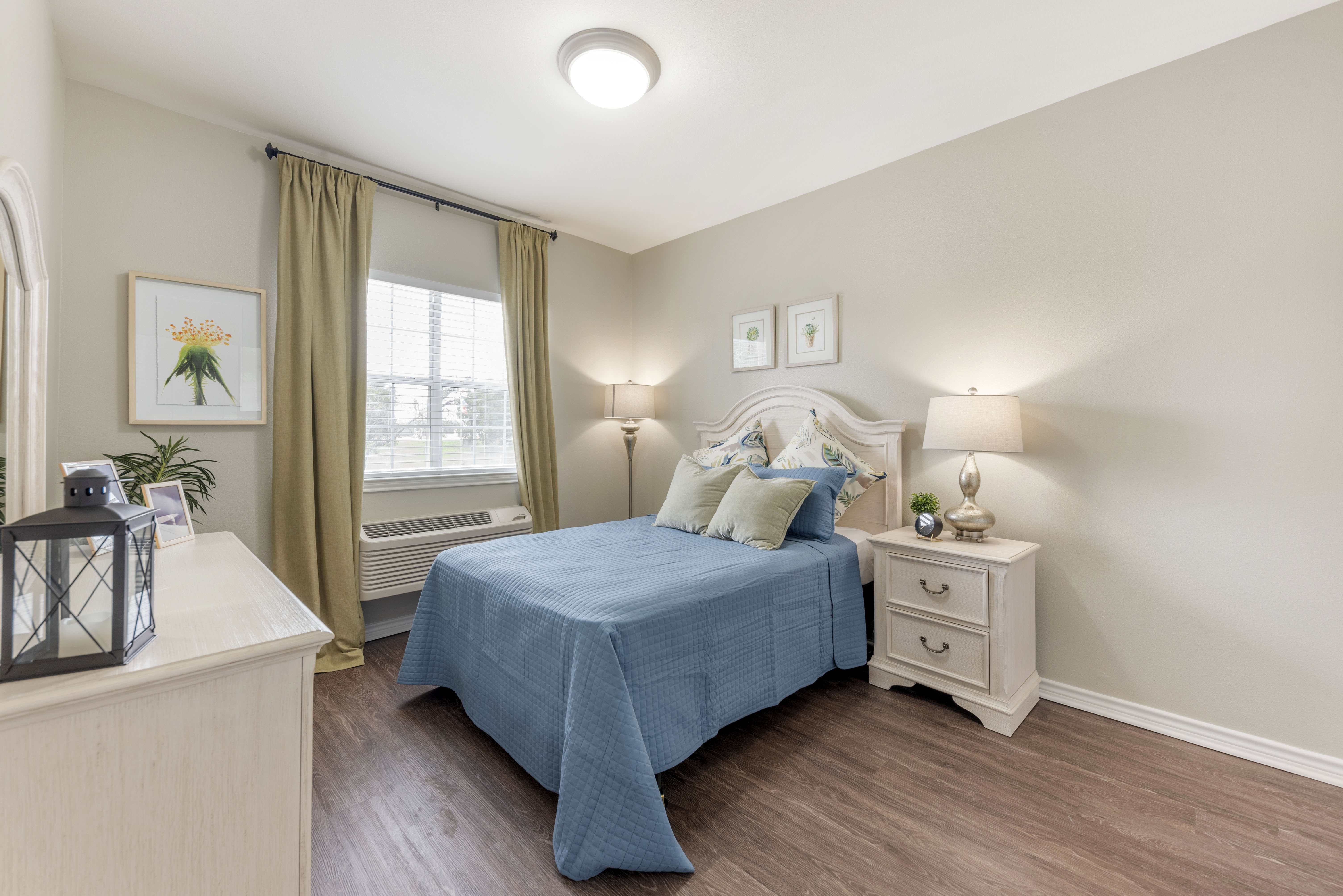 Brookdale San Marcos North Al Apartment Bedroom