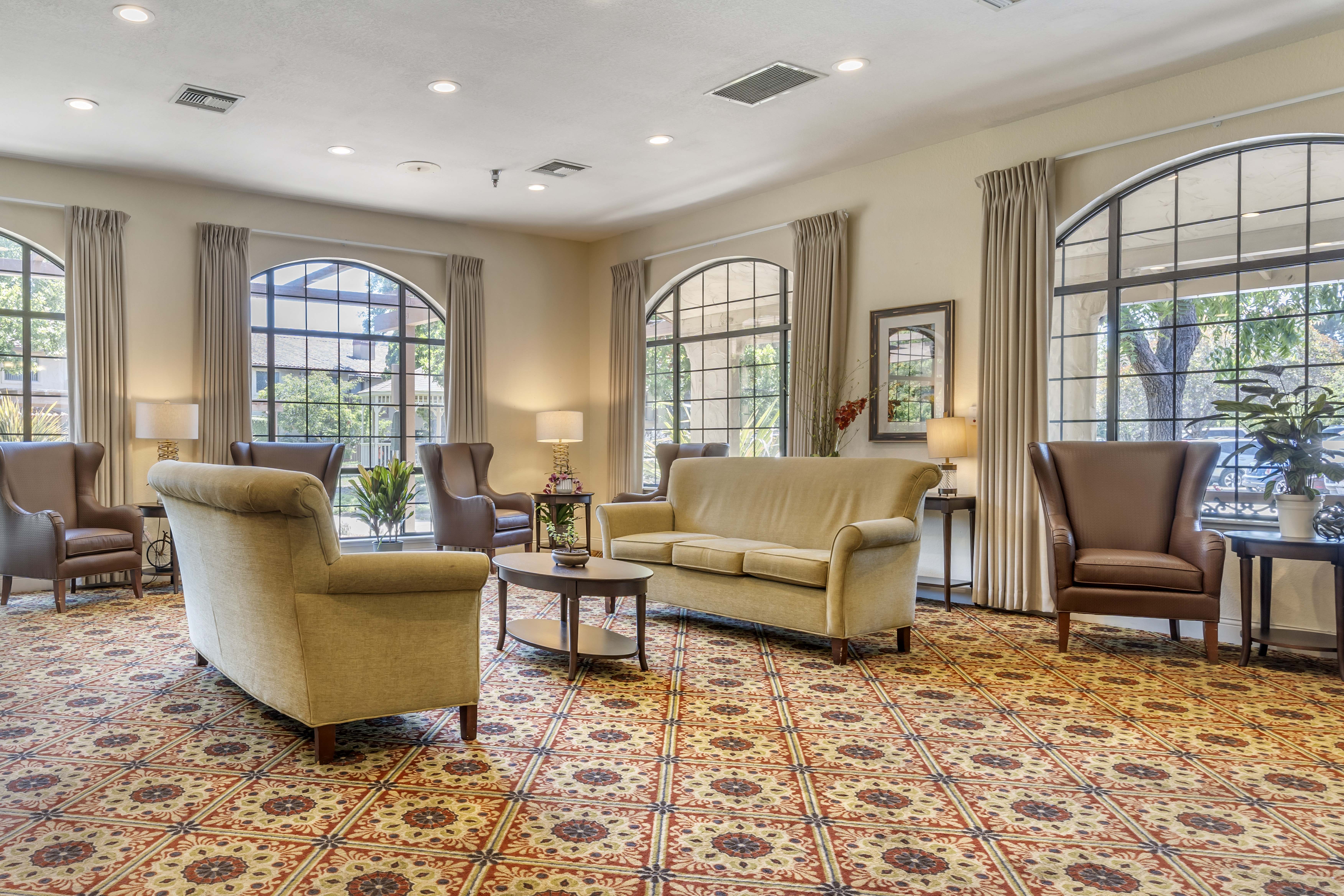 3-scotts-valley-community-living-room